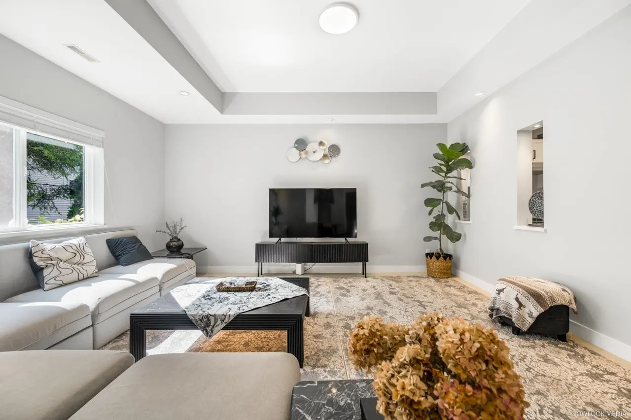 22 Maple Court