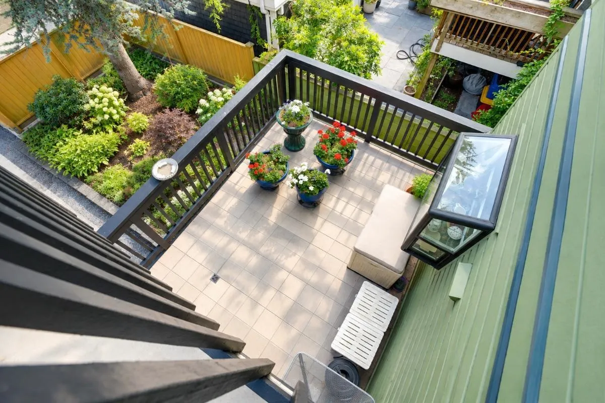 1346 Walnut Street