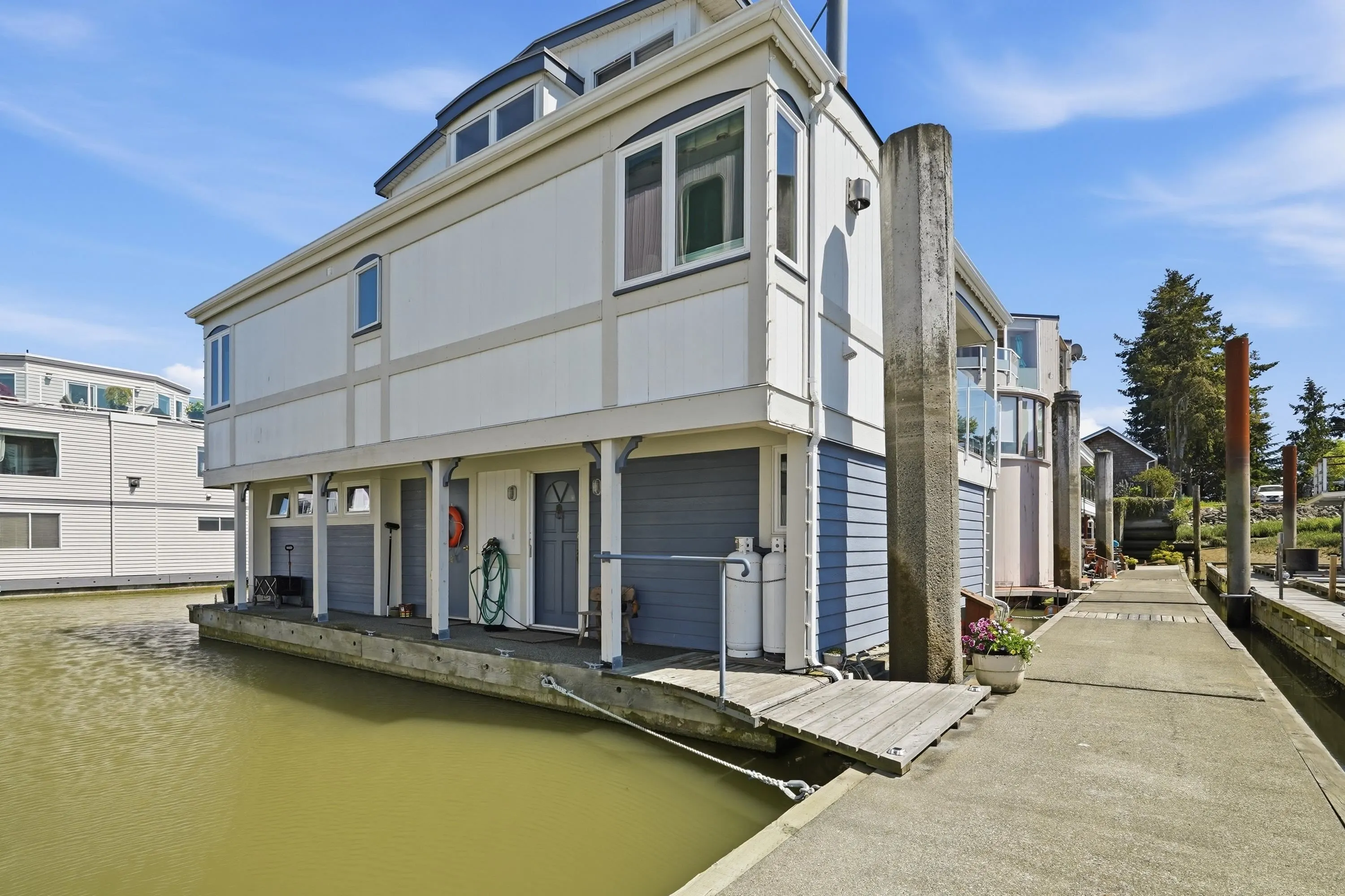 3459 W River Road #5