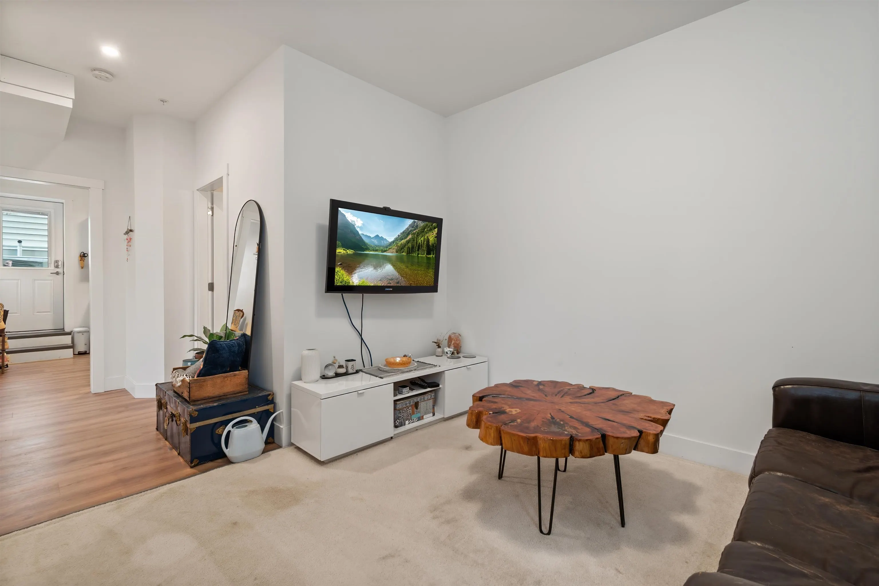 6262 Rexford Drive #1