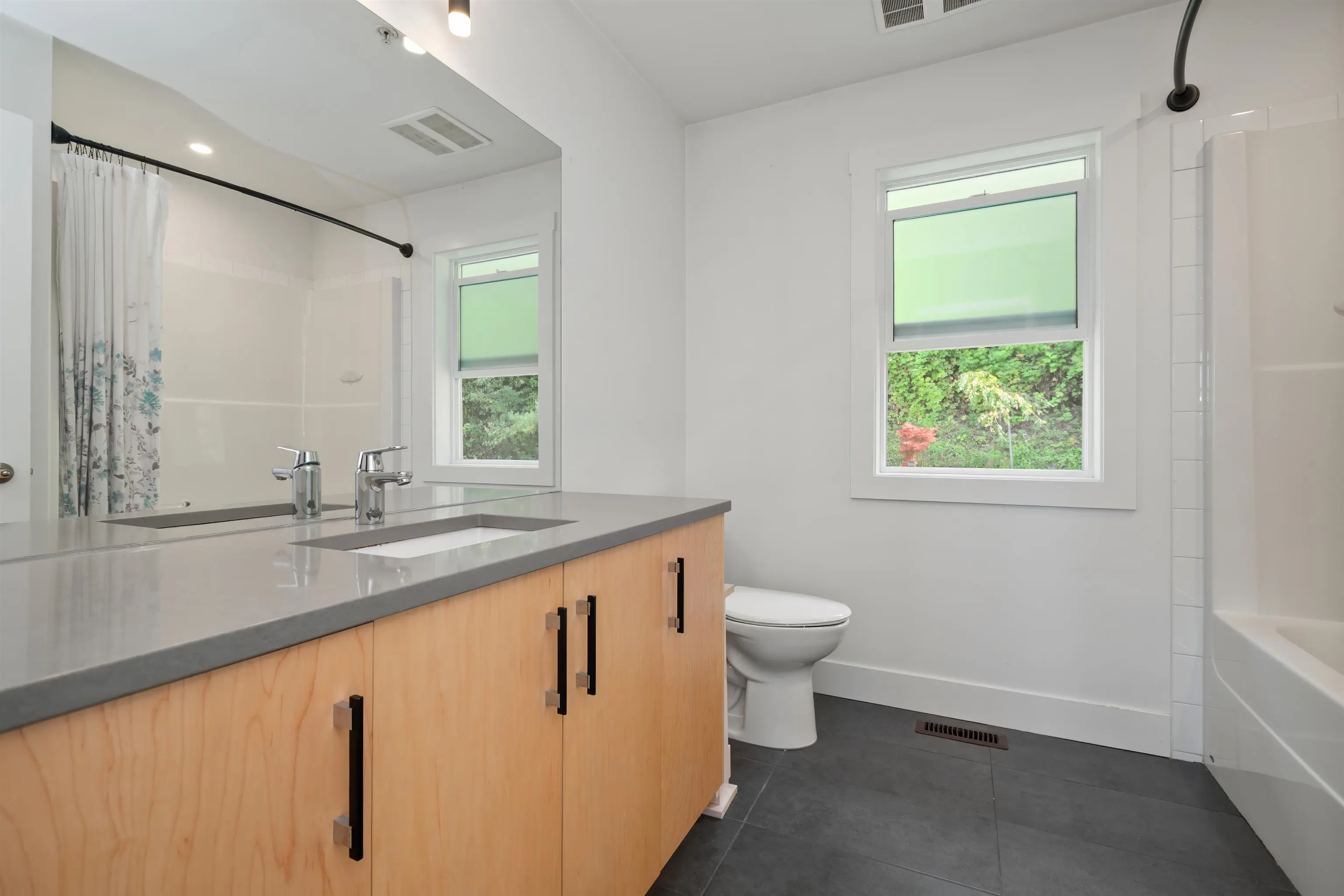 6262 Rexford Drive #1