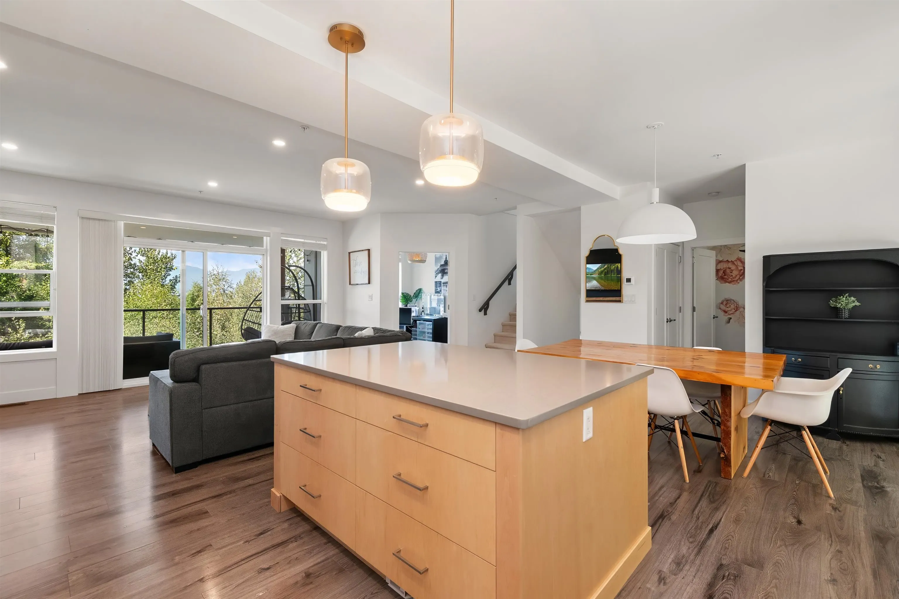 6262 Rexford Drive #1