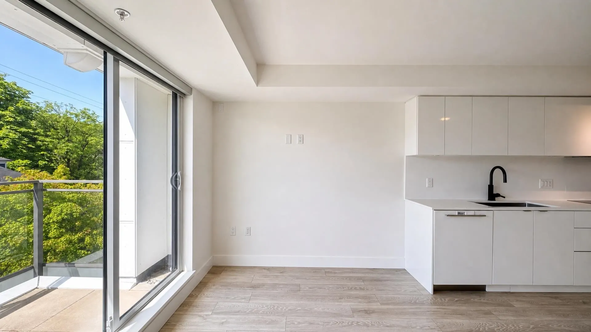630 E Broadway #308