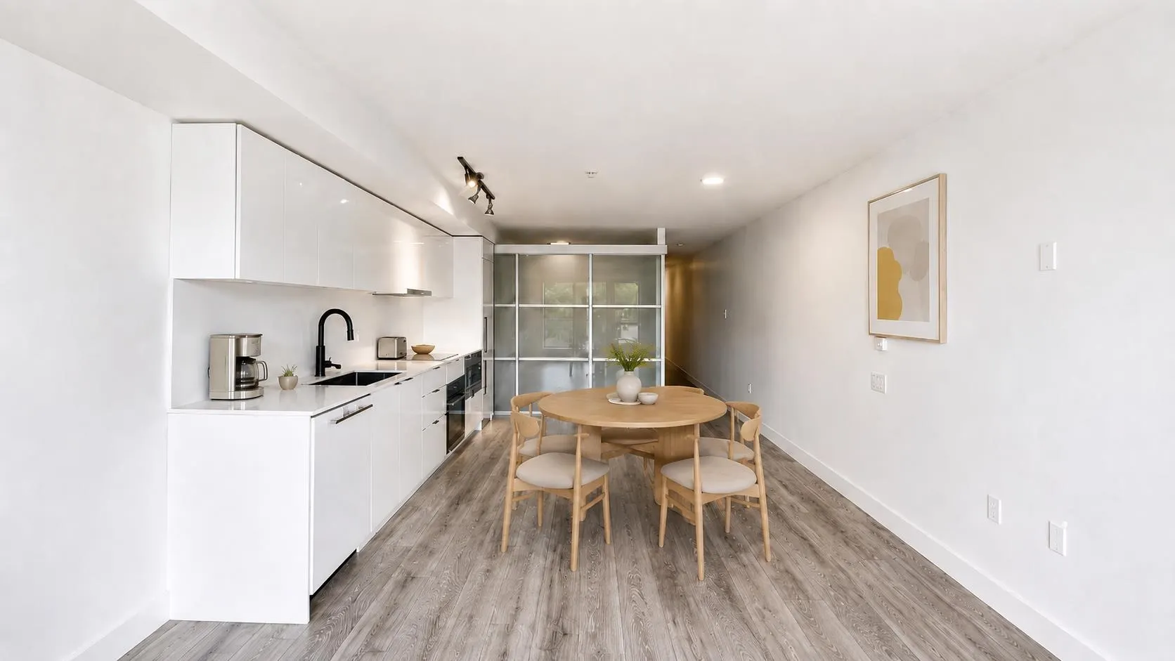 630 E Broadway #308