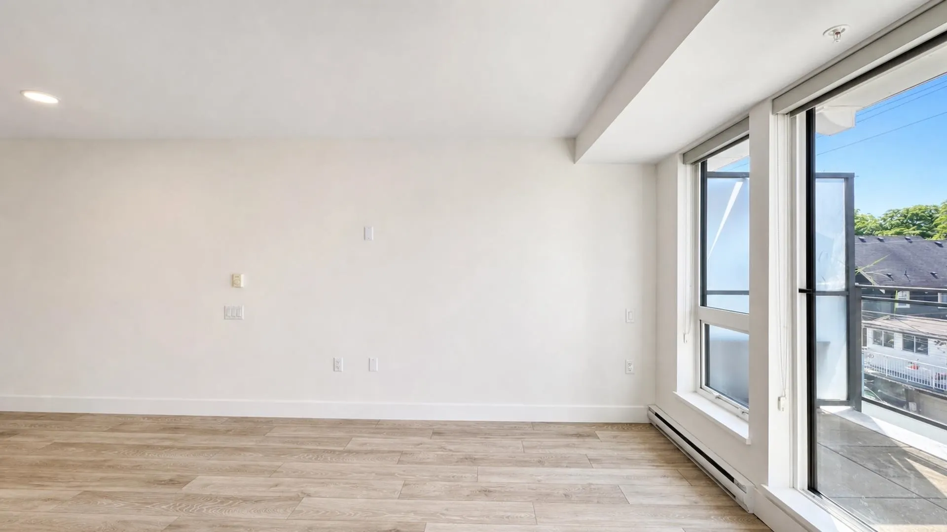 630 E Broadway #308