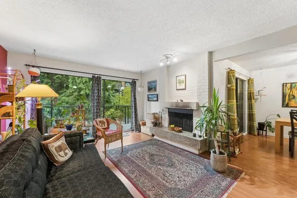 834 Hendecourt Road
