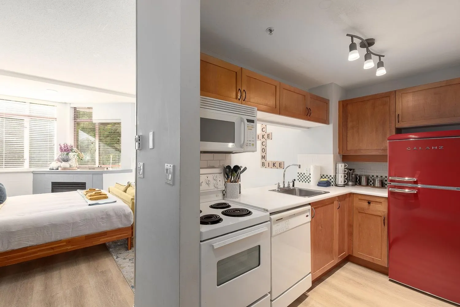 4369 Main Street #327