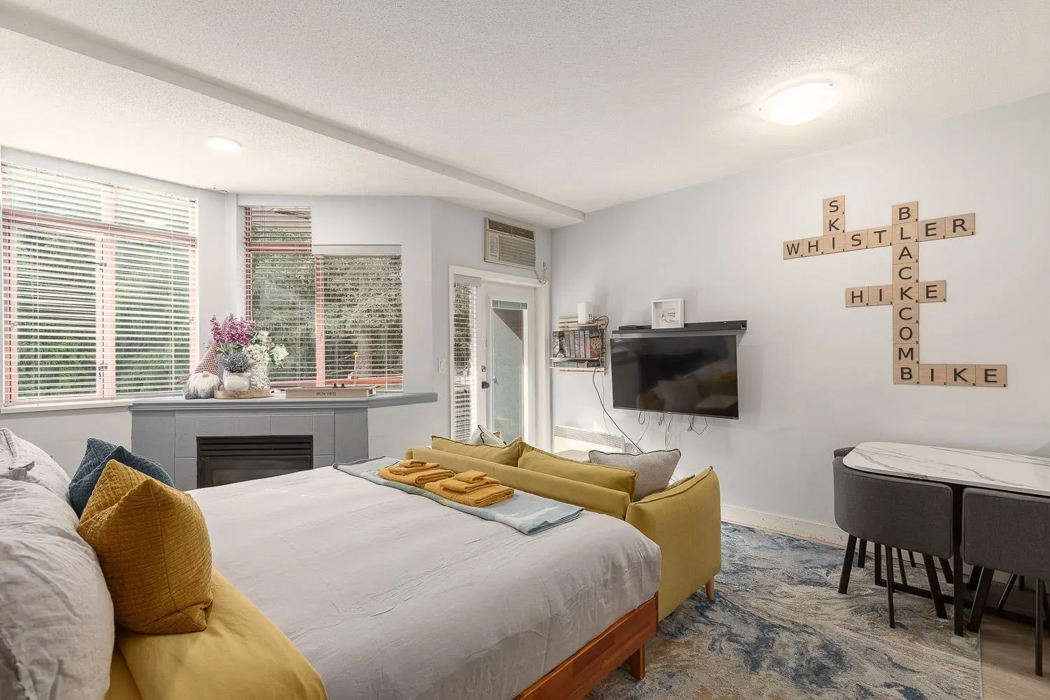 4369 Main Street #327