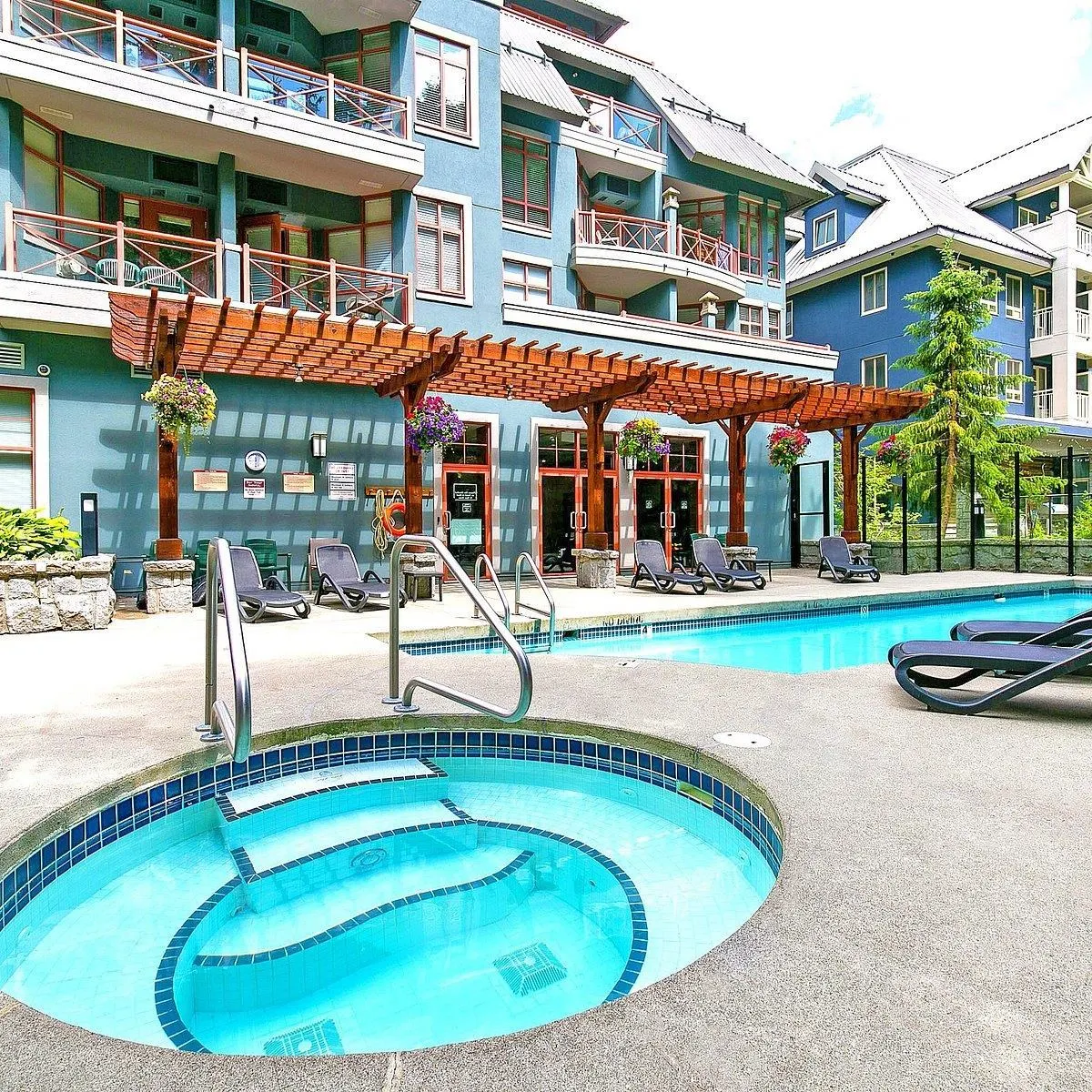 4369 Main Street #327