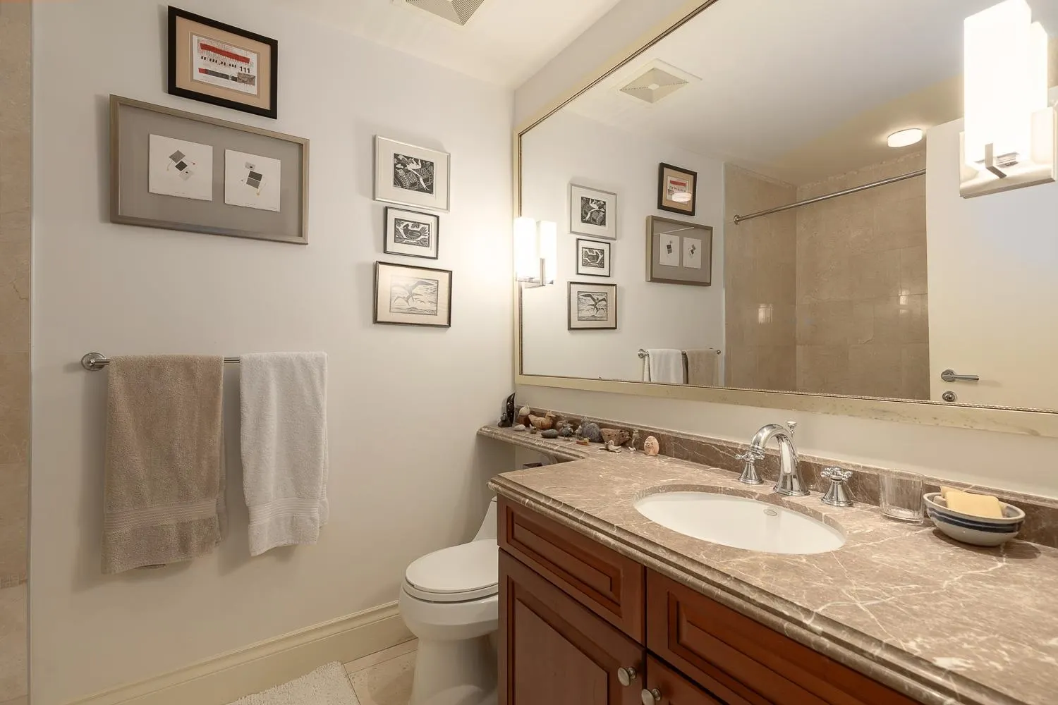 426 Beach Crescent #101