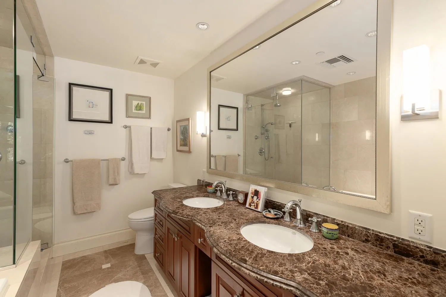 426 Beach Crescent #101