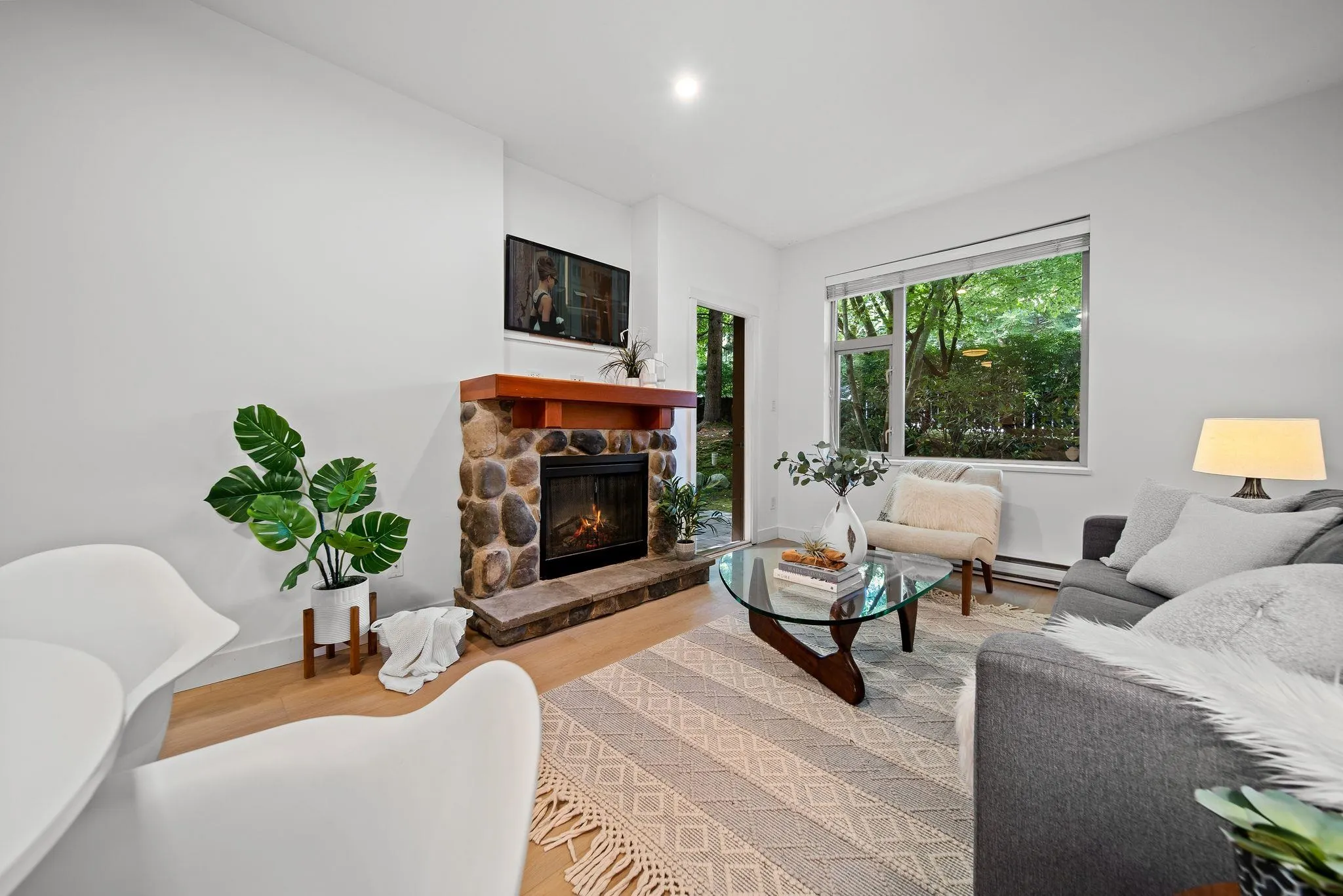 675 Park Crescent #108