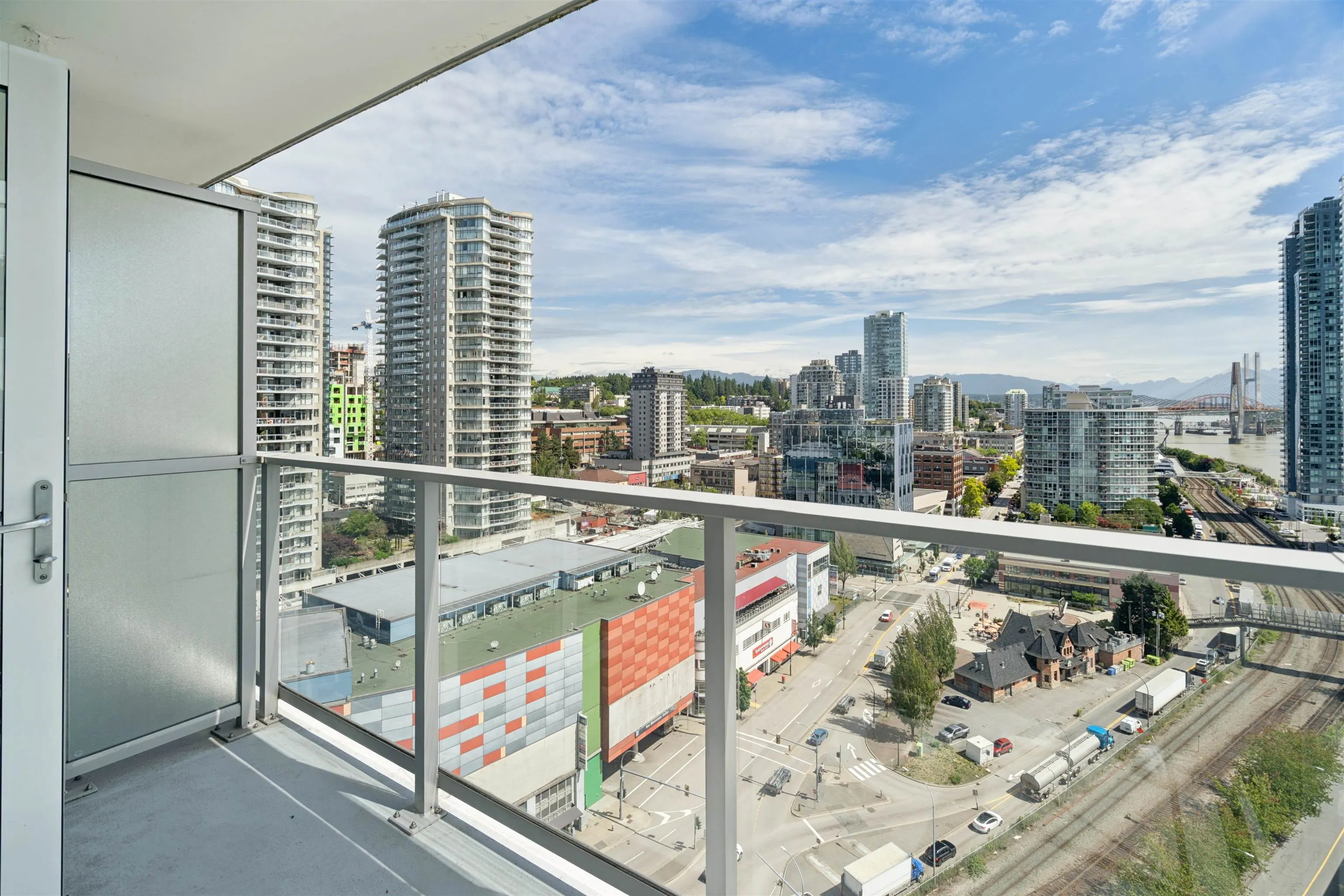 908 Quayside Drive #1901