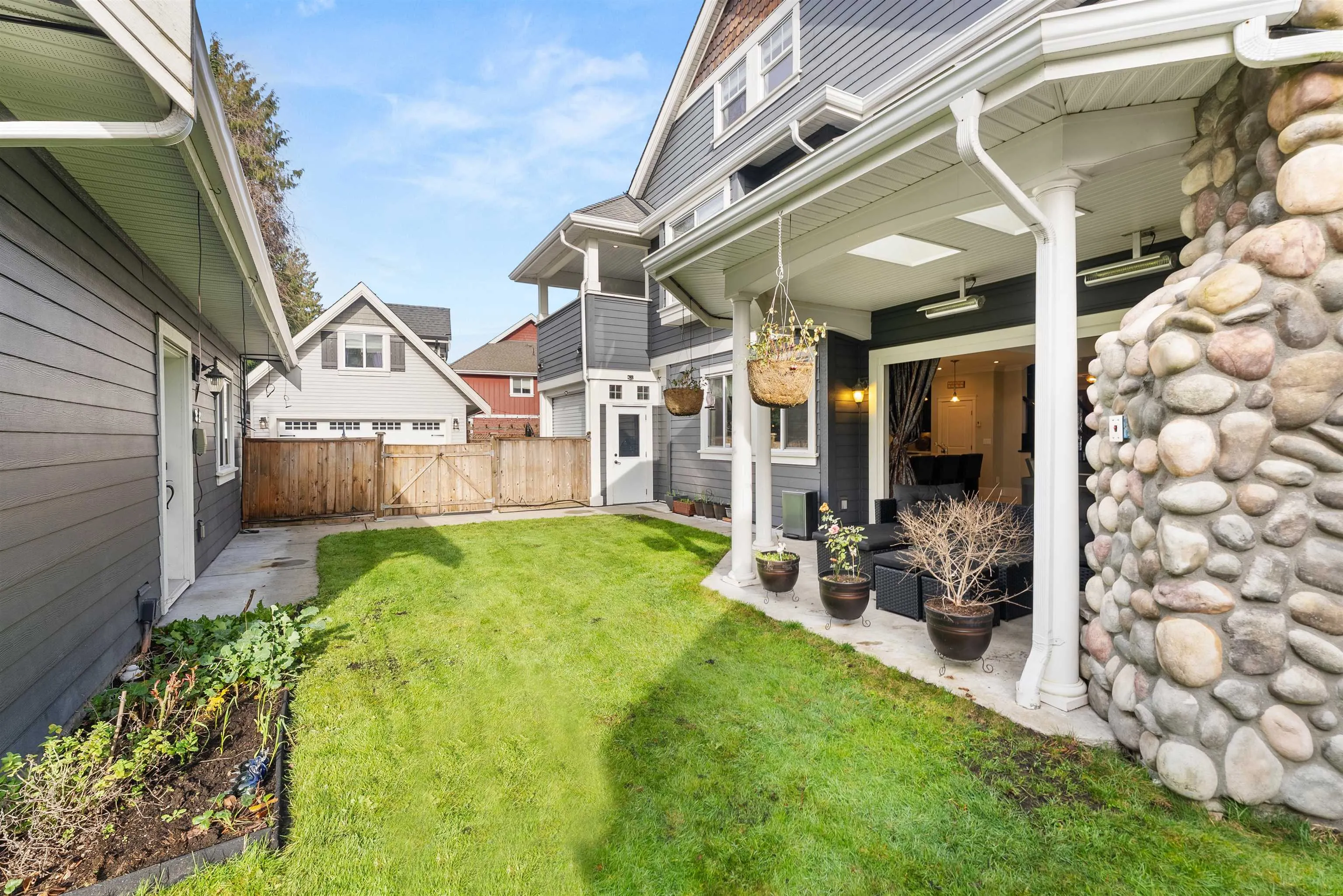 5229 Lynn Place