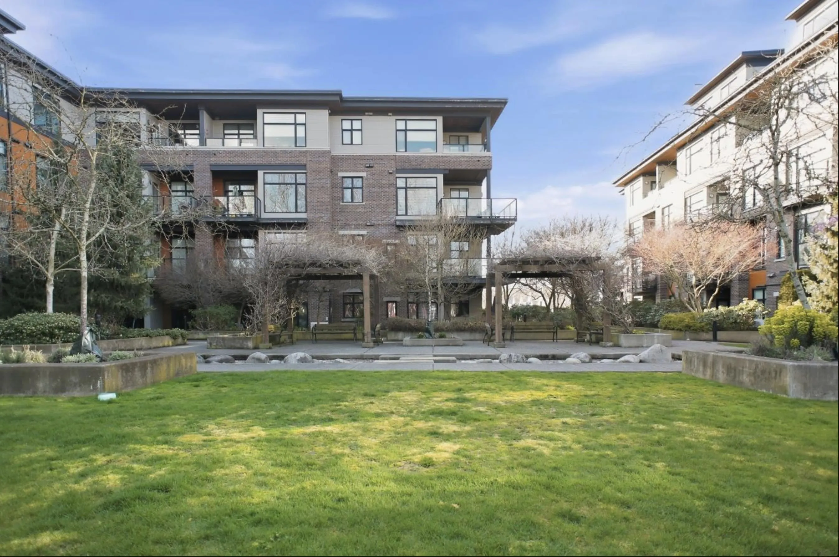 260 Salter Street #104