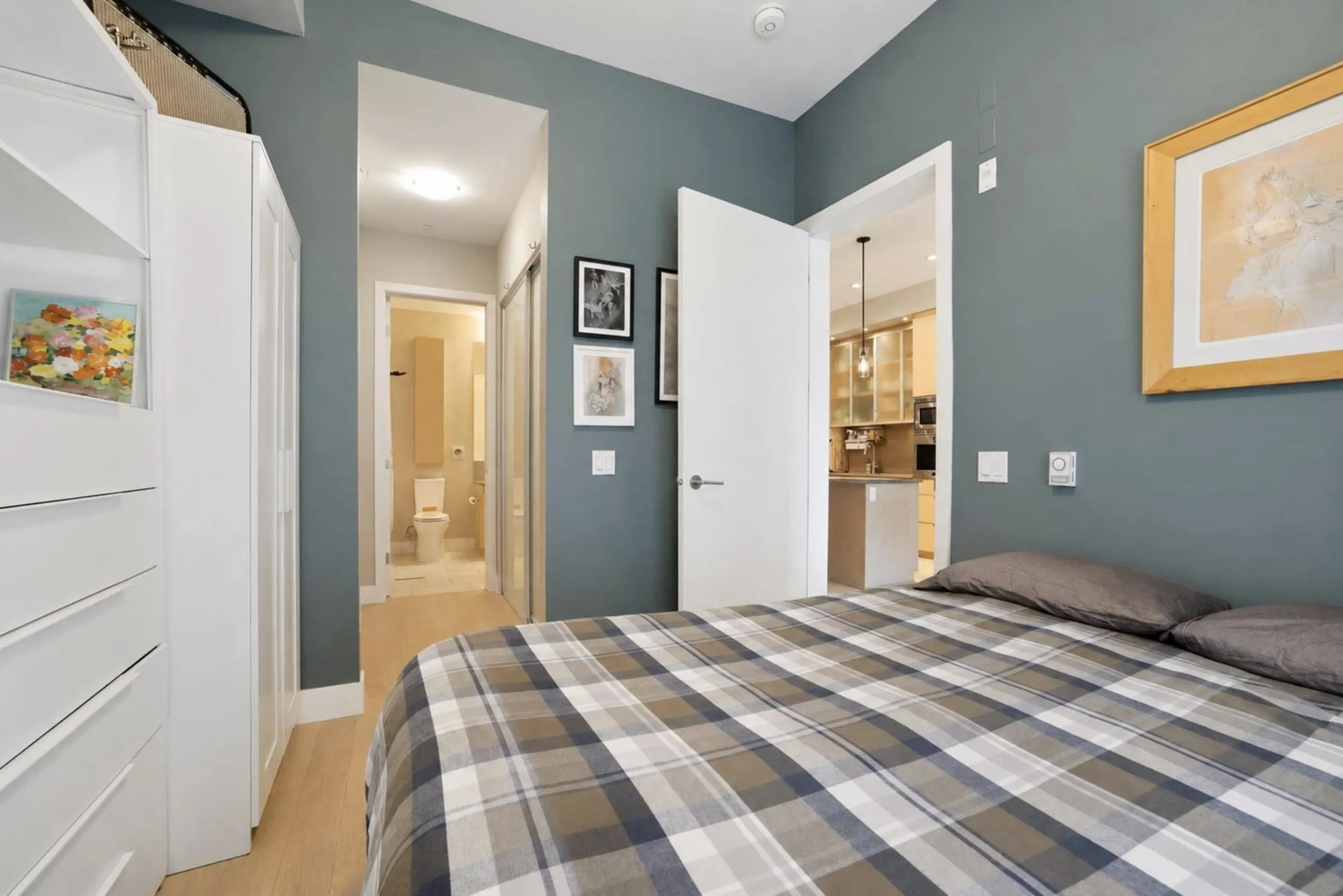 260 Salter Street #104