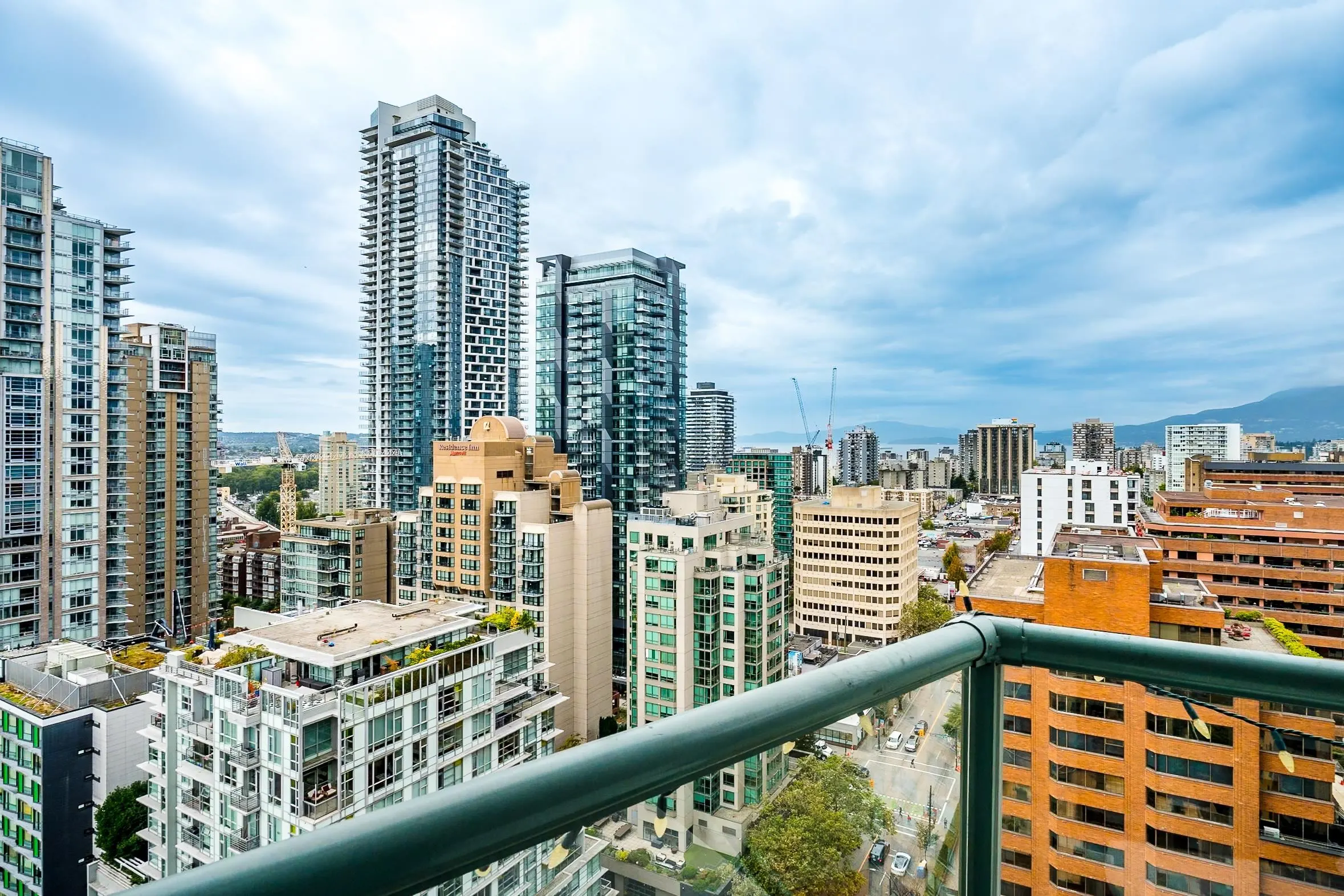 1188 Howe Street #2601