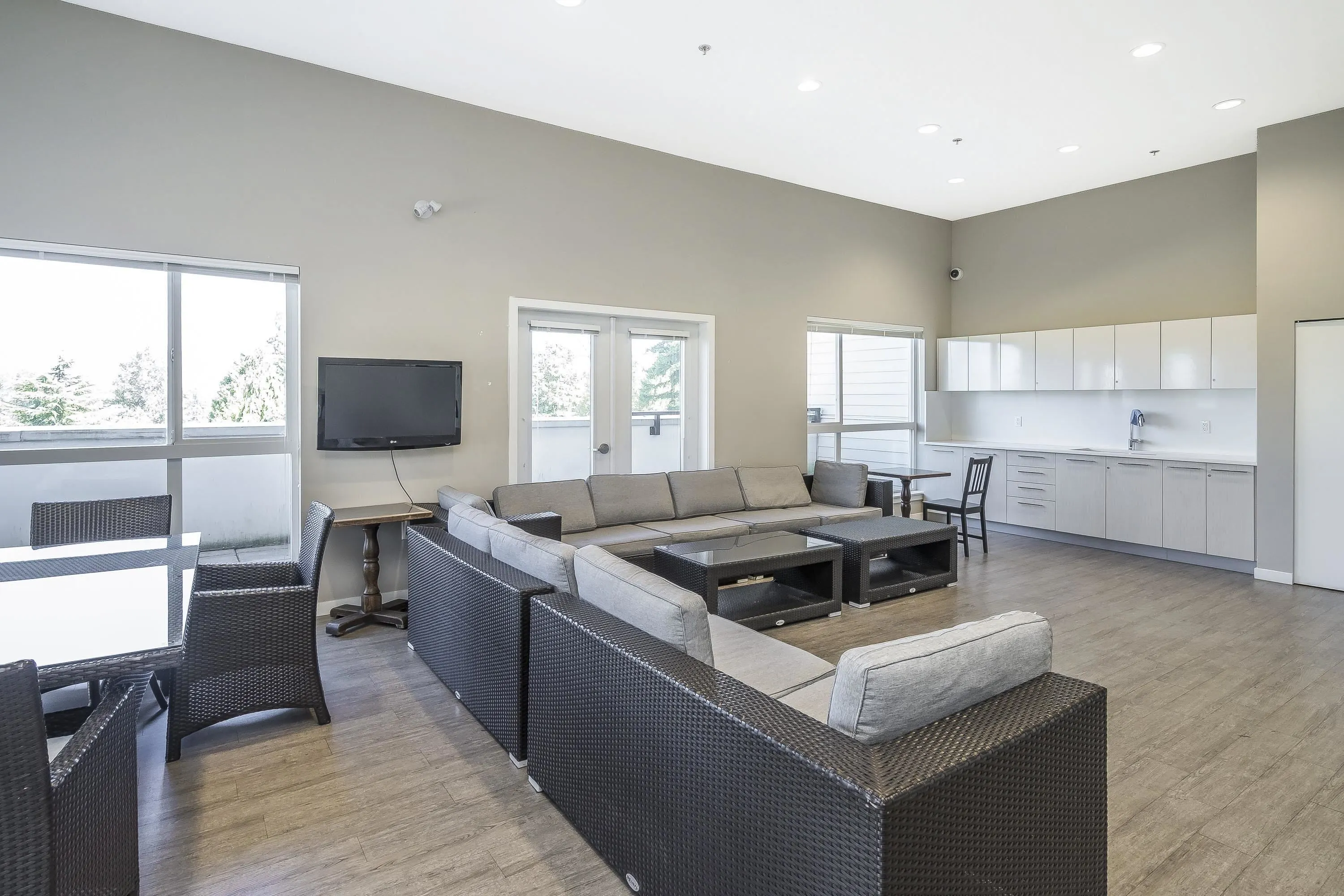 13768 108 Avenue #317