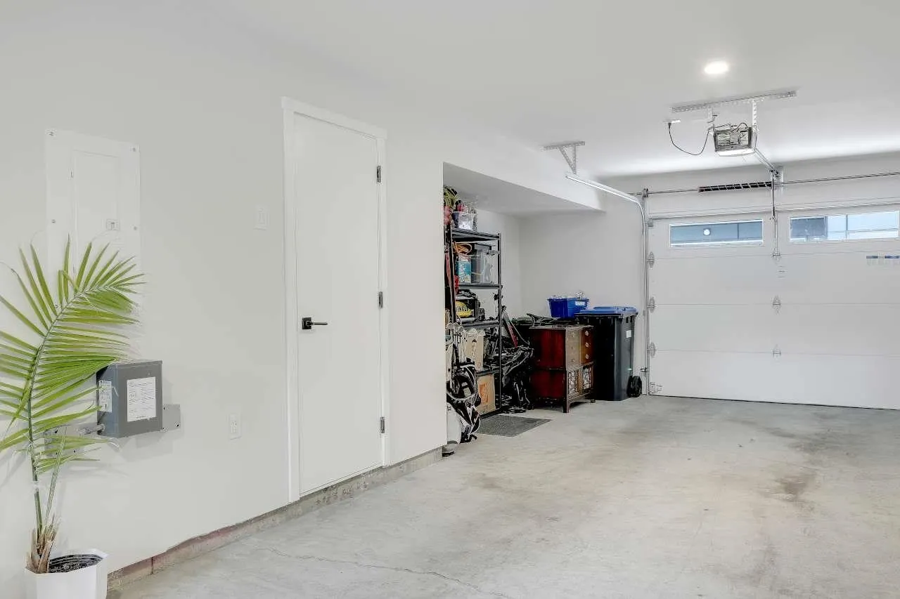 50 Seaview Drive #6