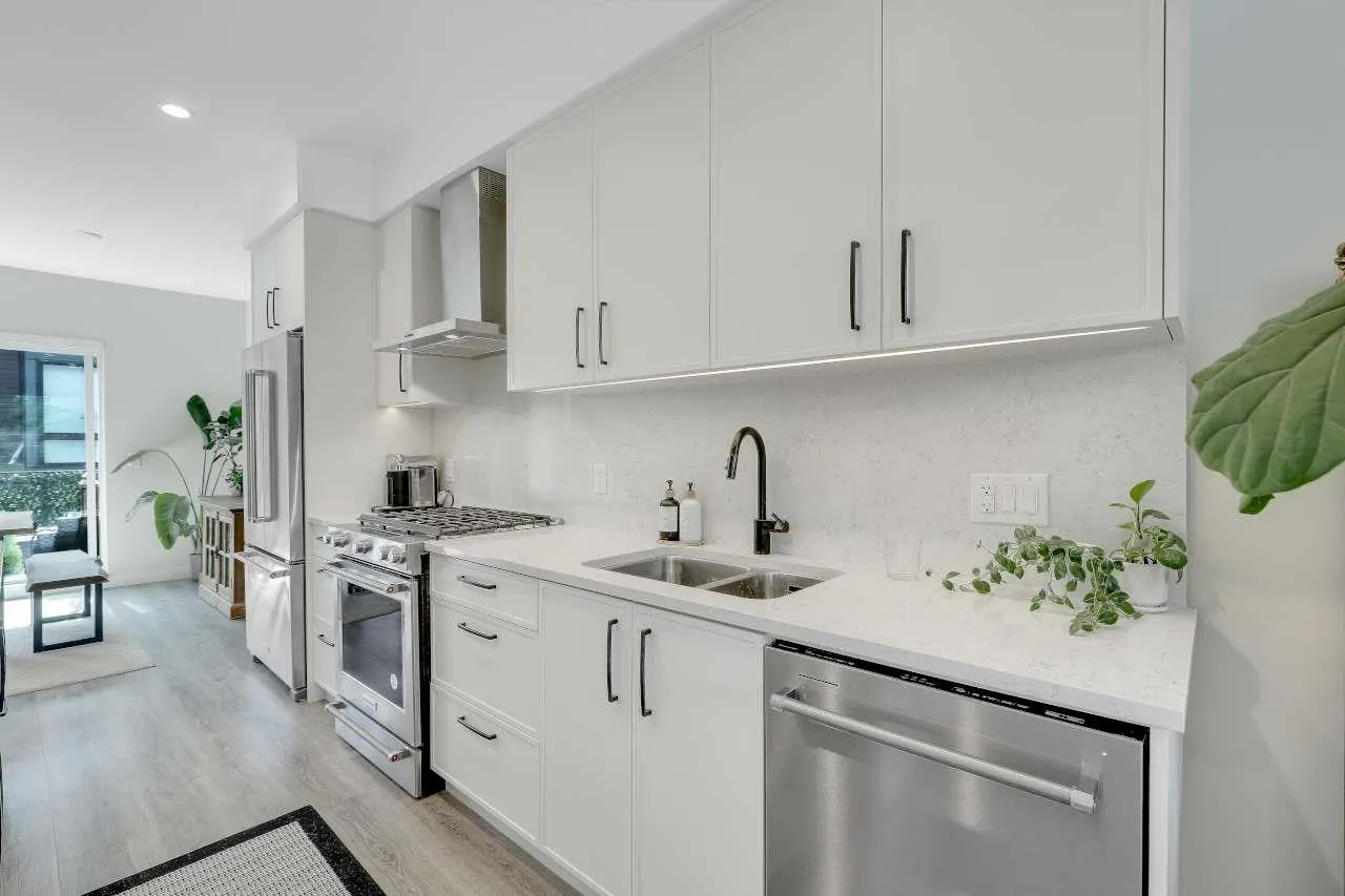 50 Seaview Drive #6
