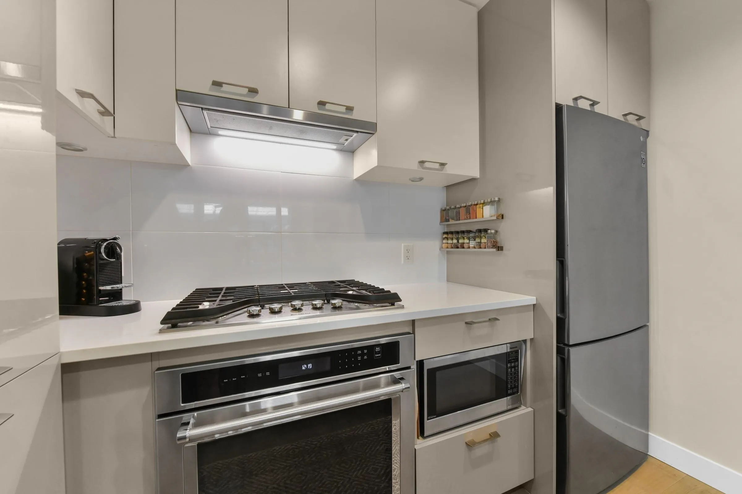 1738 55a Street #207