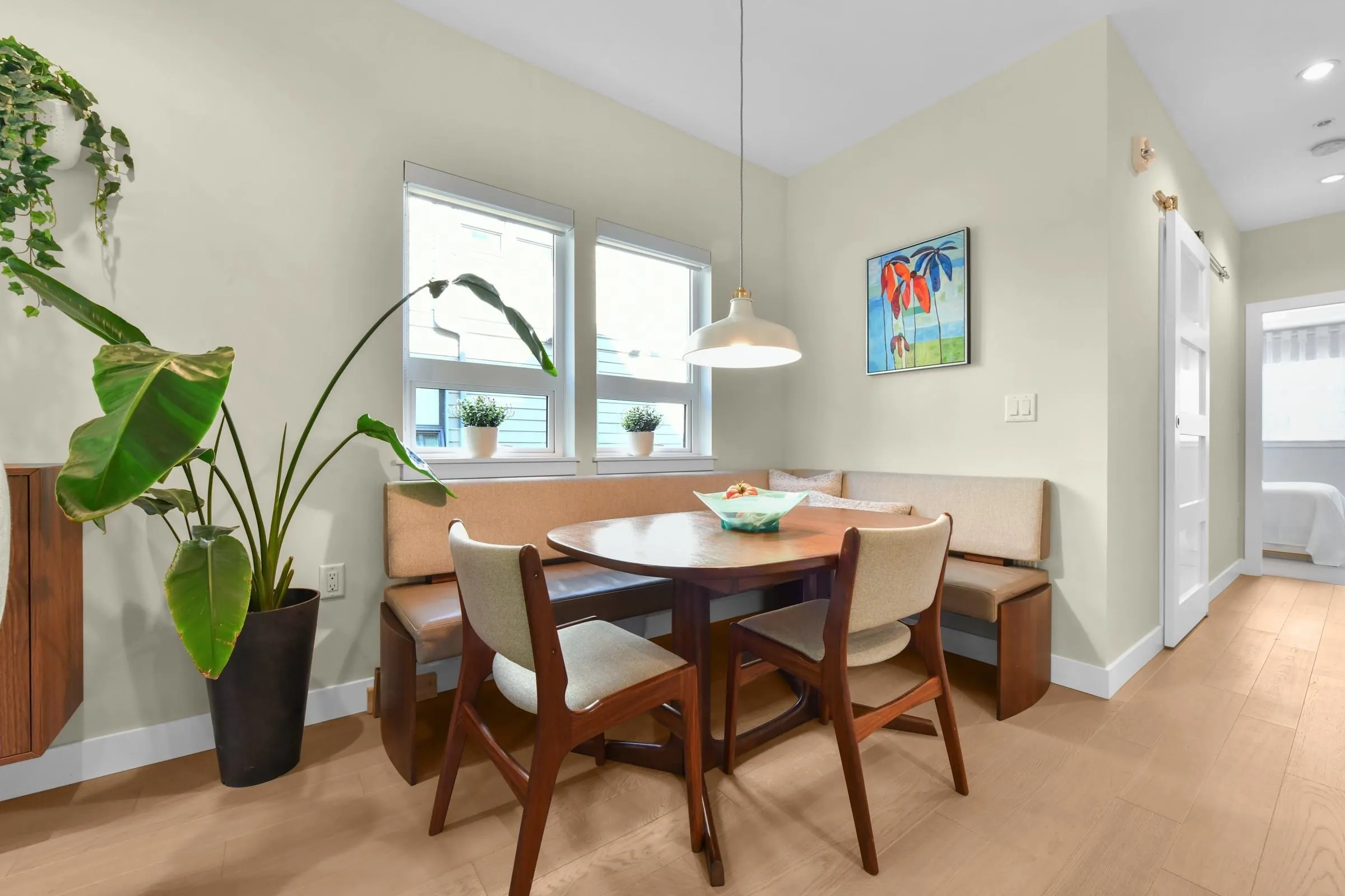 1738 55a Street #207