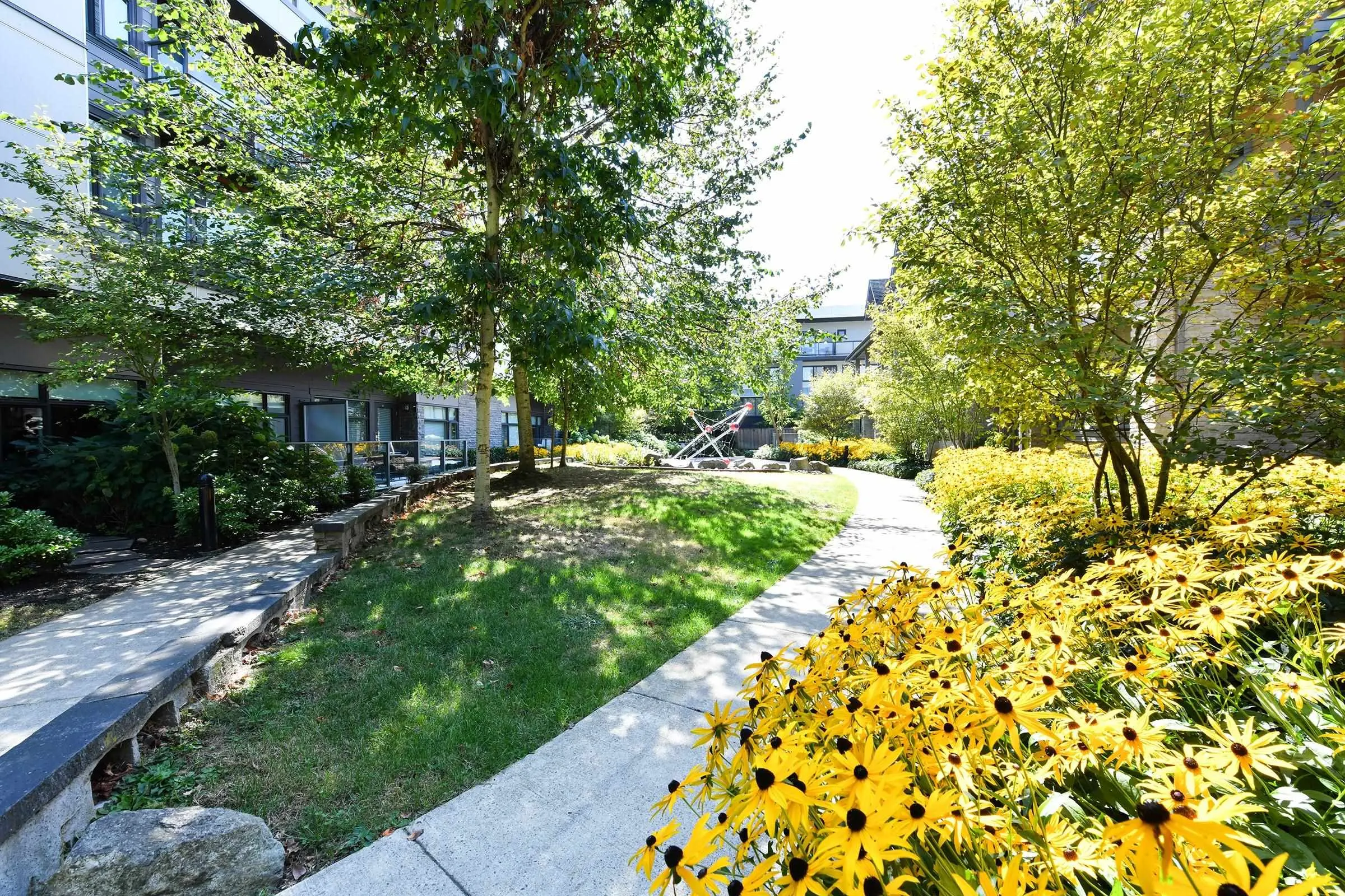 1738 55a Street #207