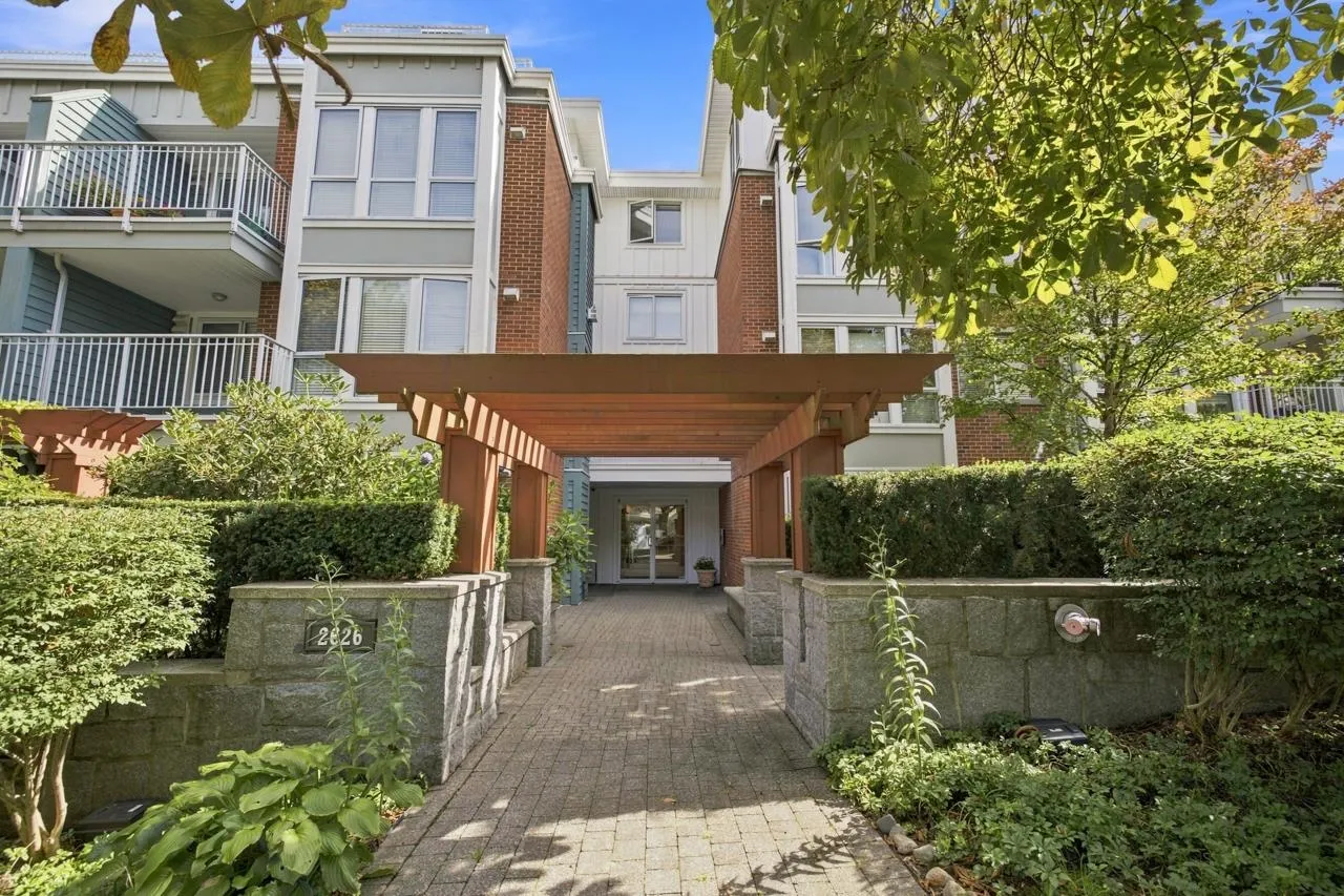 2626 Alberta Street #302