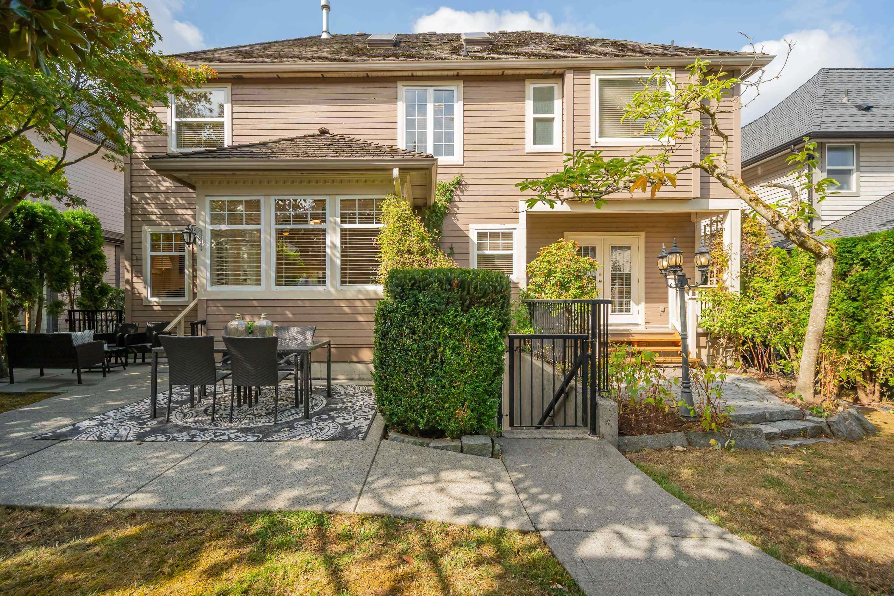 21646 Murray's Crescent