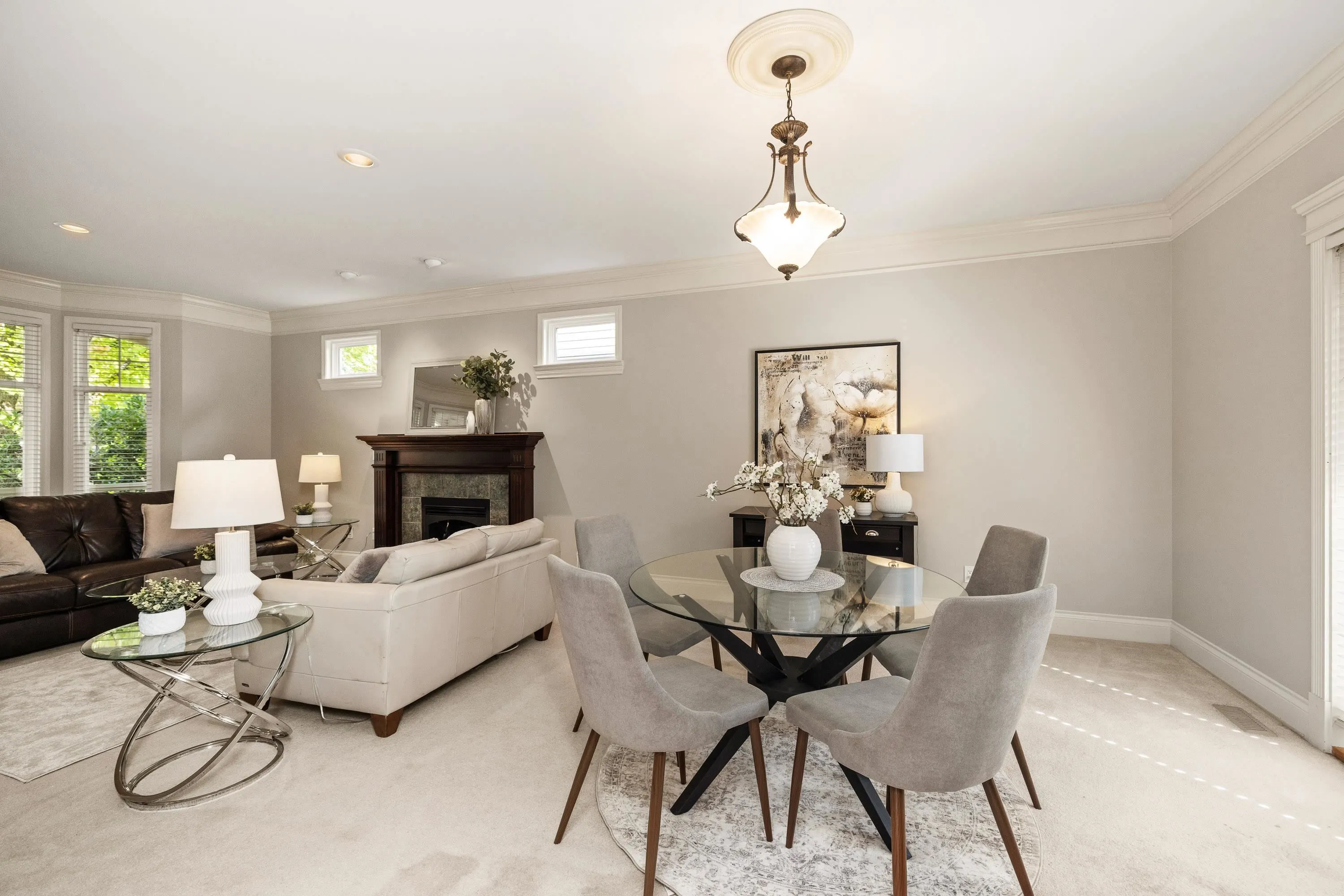 21646 Murray's Crescent