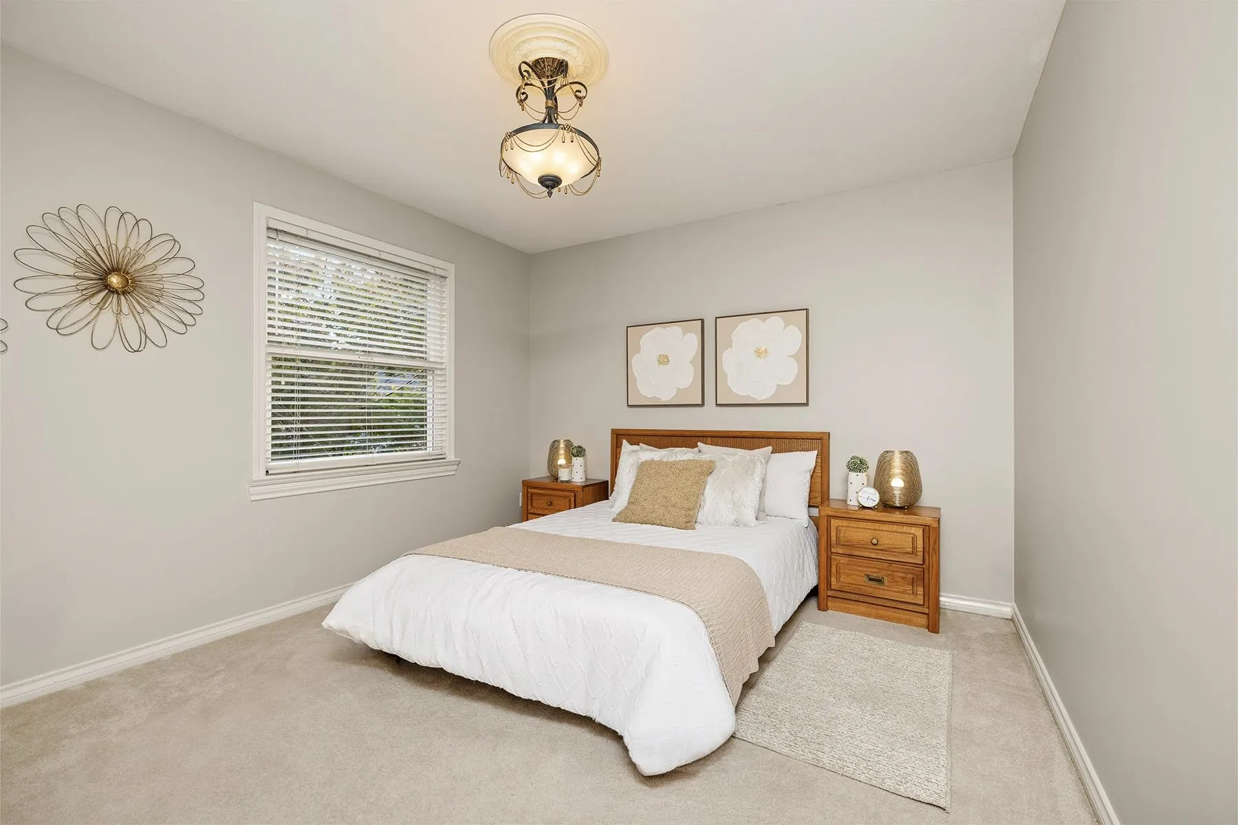 21646 Murray's Crescent