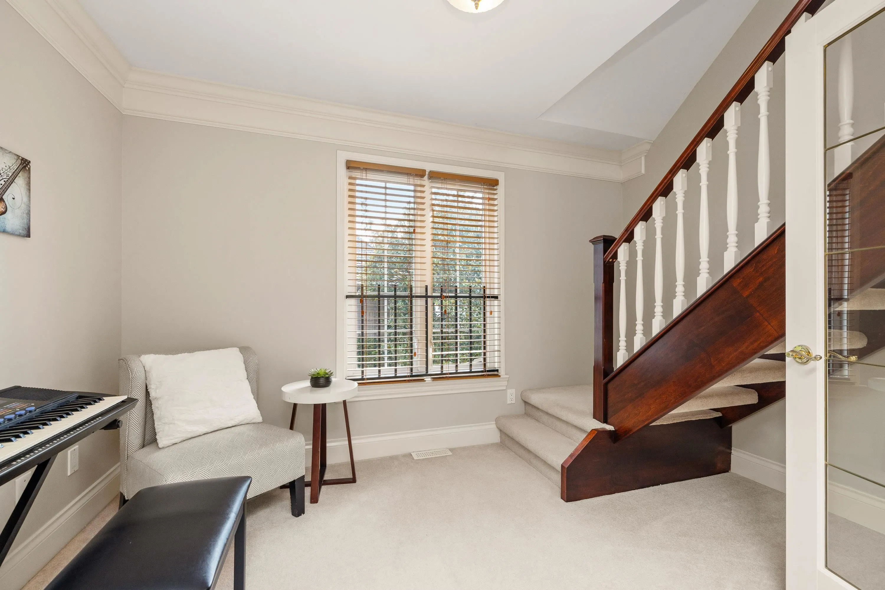 21646 Murray's Crescent