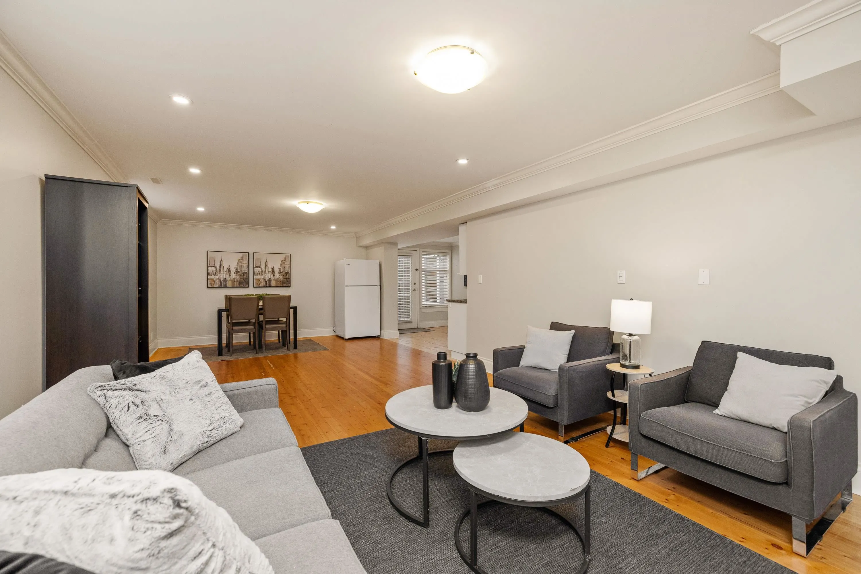21646 Murray's Crescent