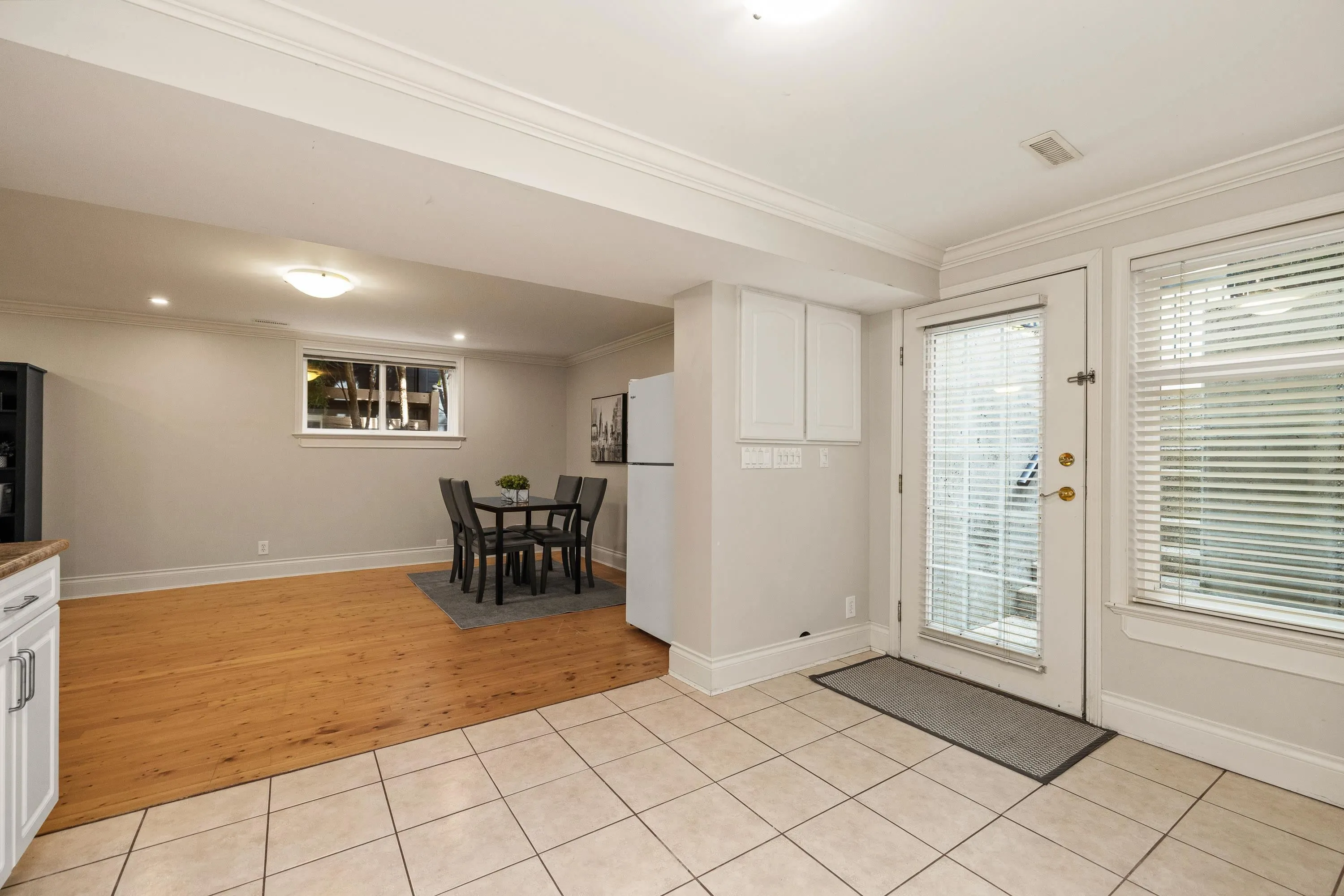 21646 Murray's Crescent