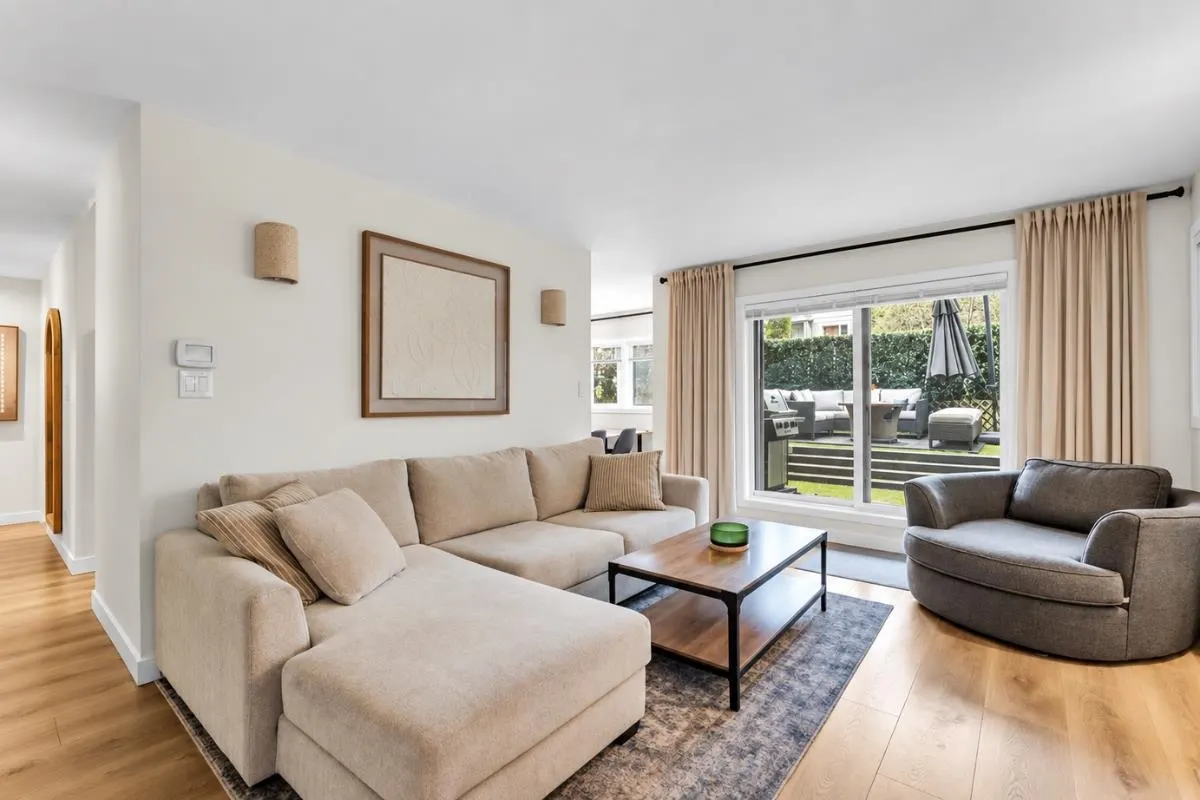1935 W 1st Avenue #102