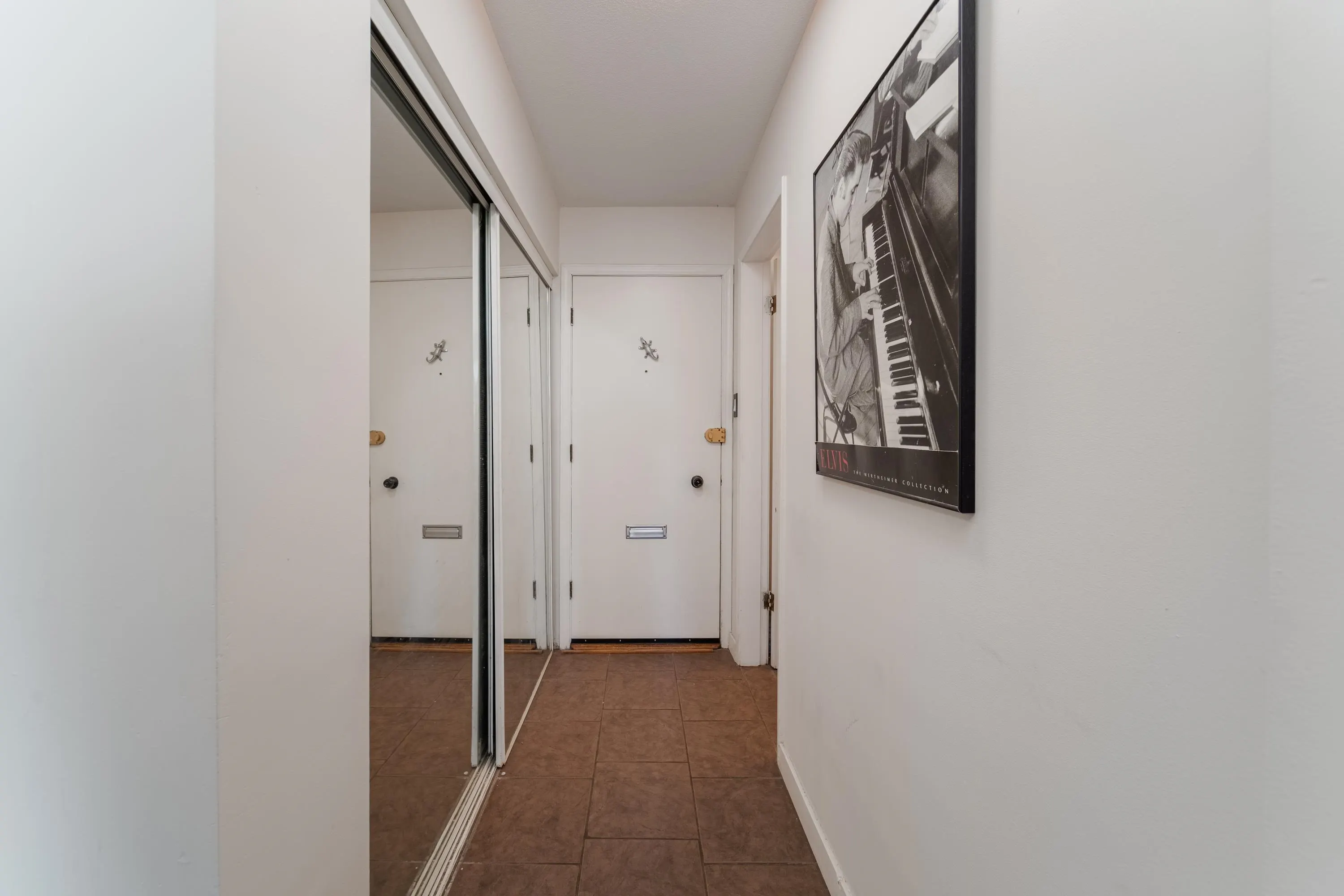 1850 Comox Street #203