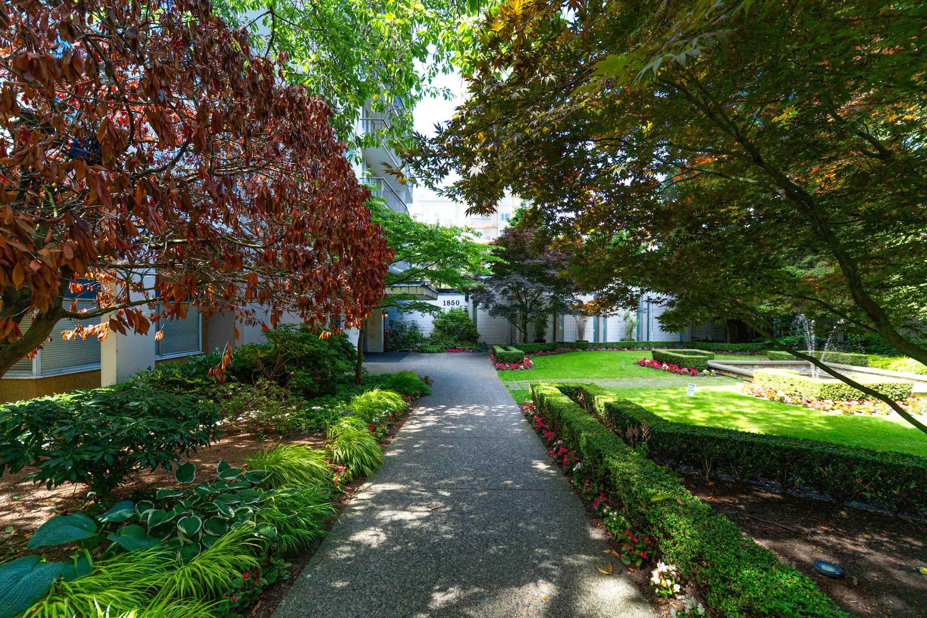 1850 Comox Street #203