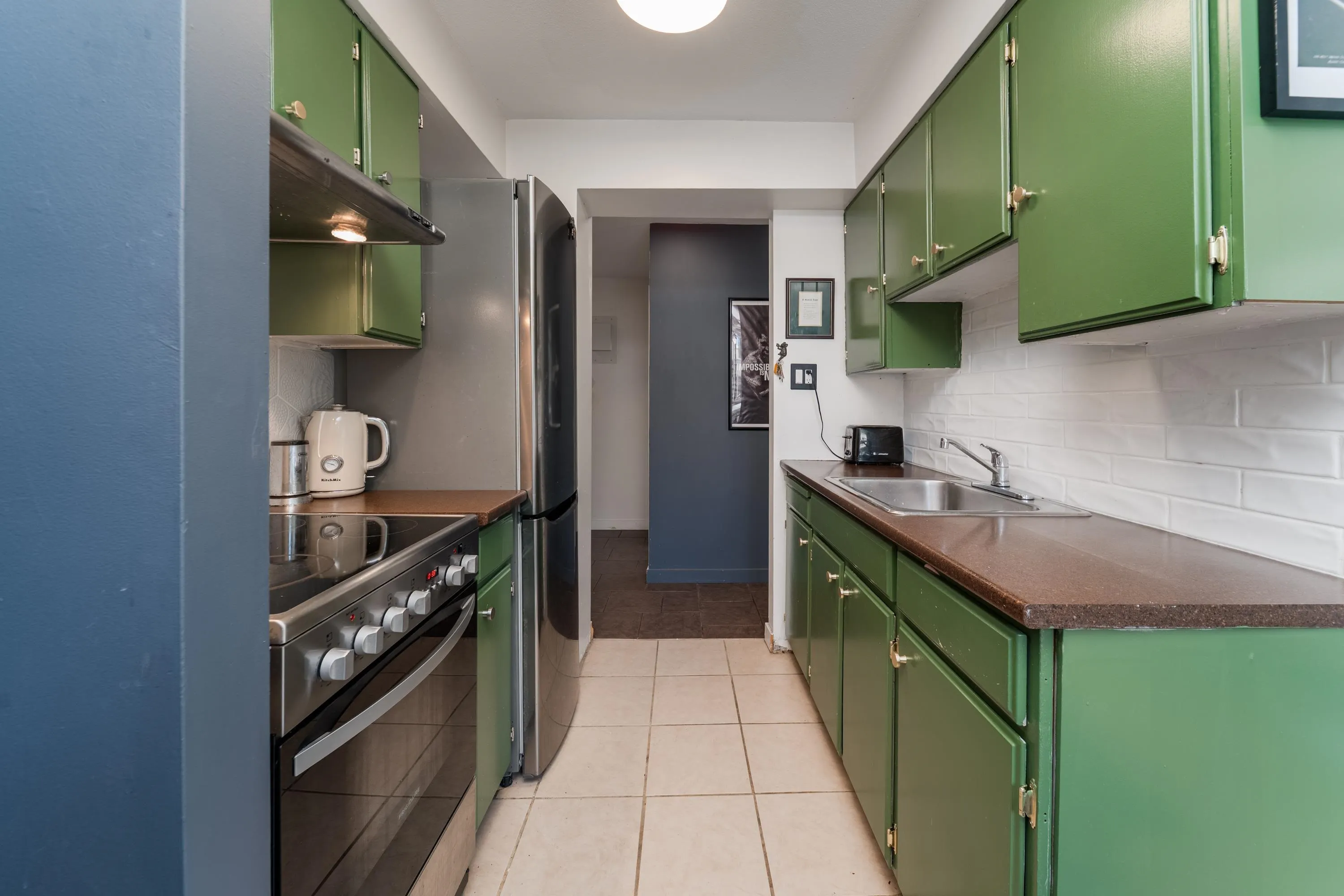 1850 Comox Street #203