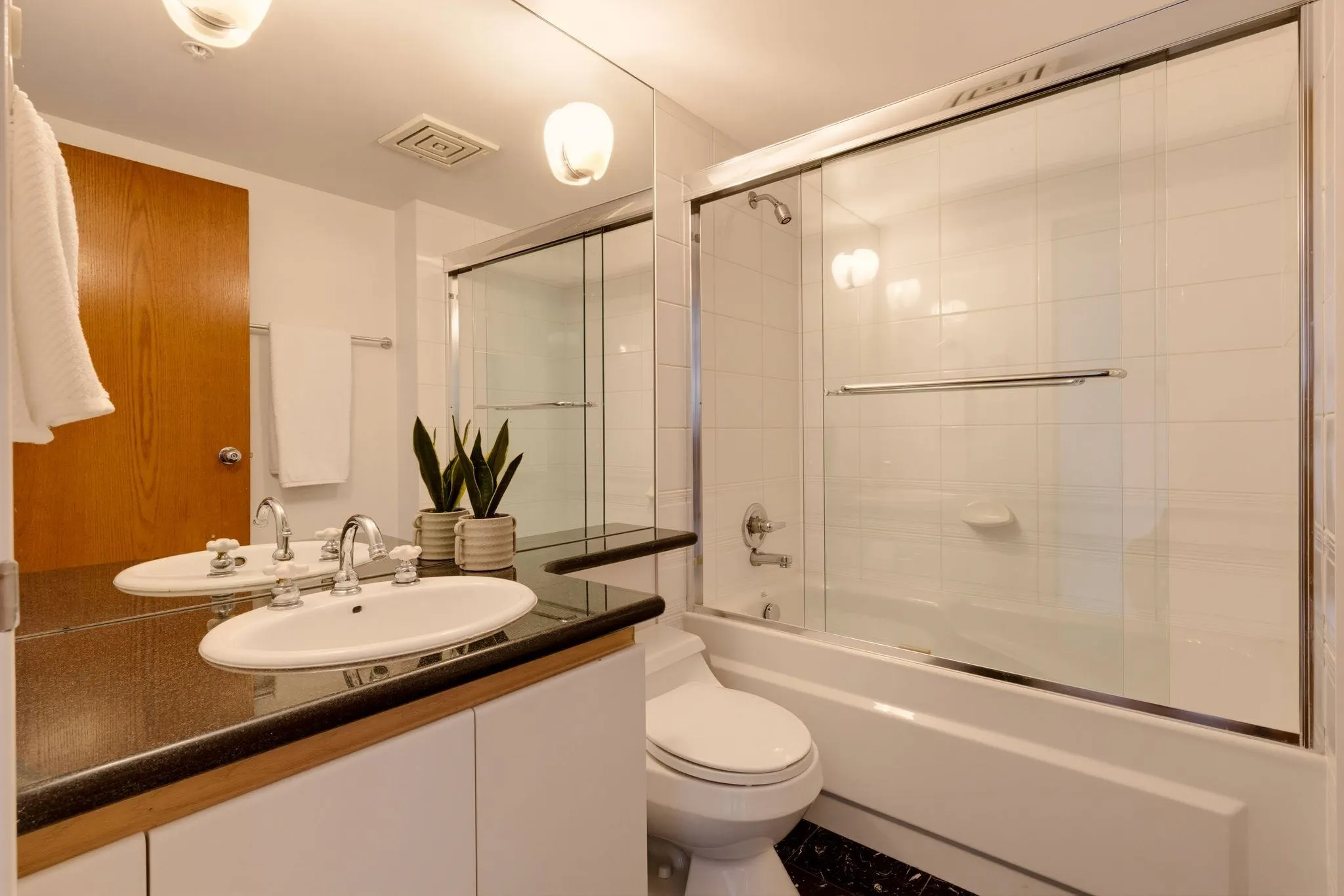 1410 Bute Street #300