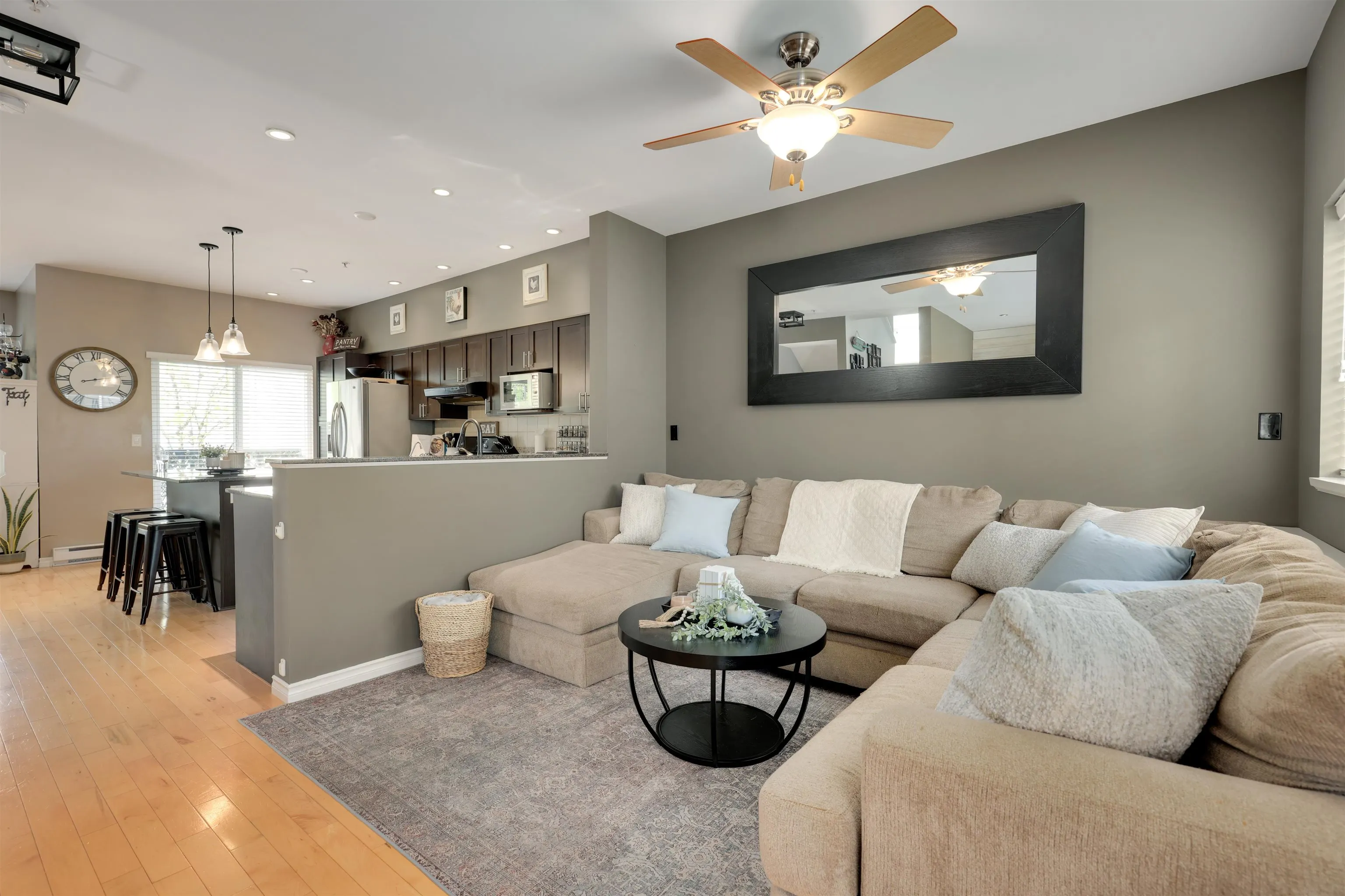 21535 88 Avenue #37