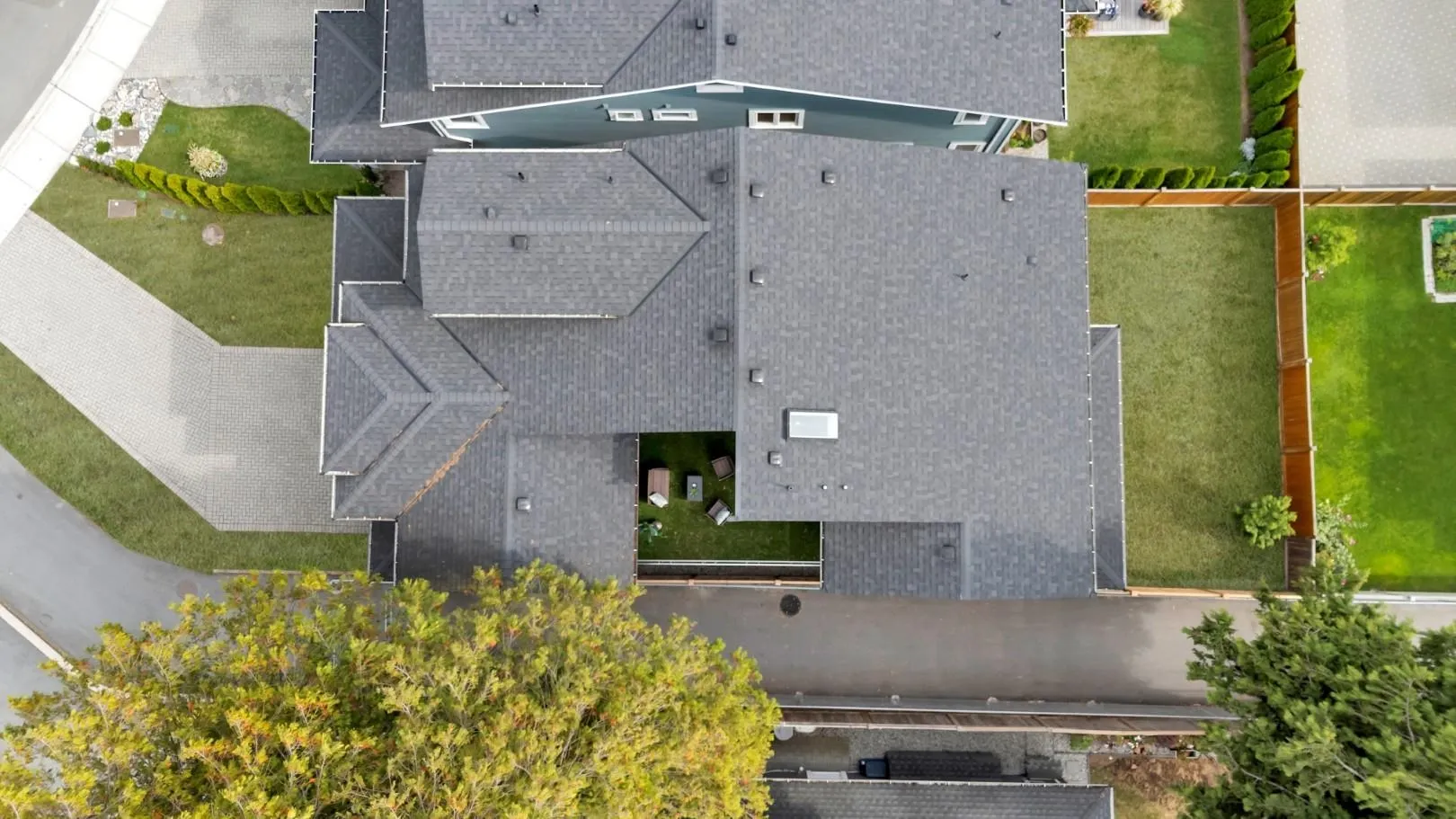 5094A Bentley Drive