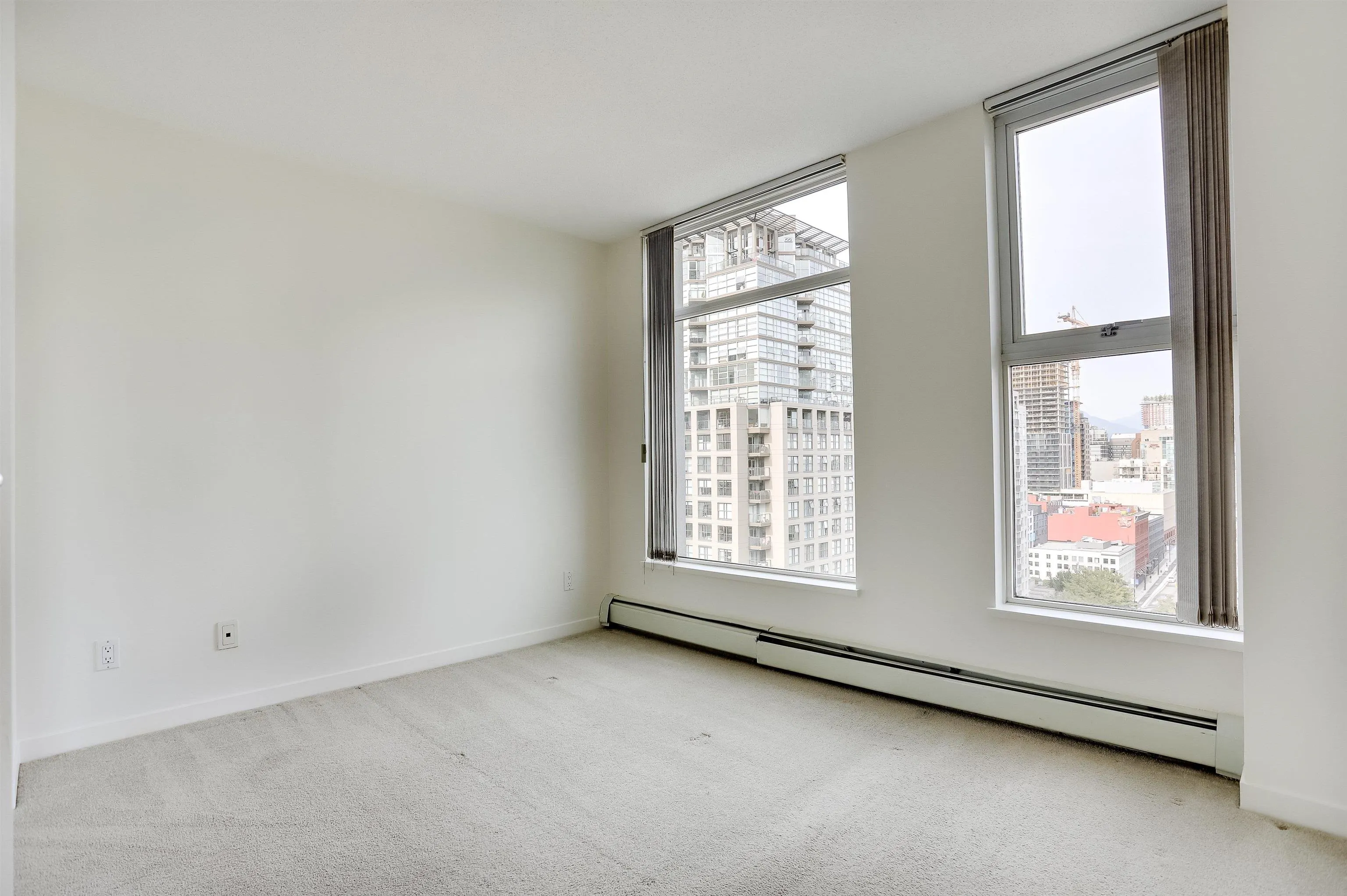 1009 Expo Boulevard #2008