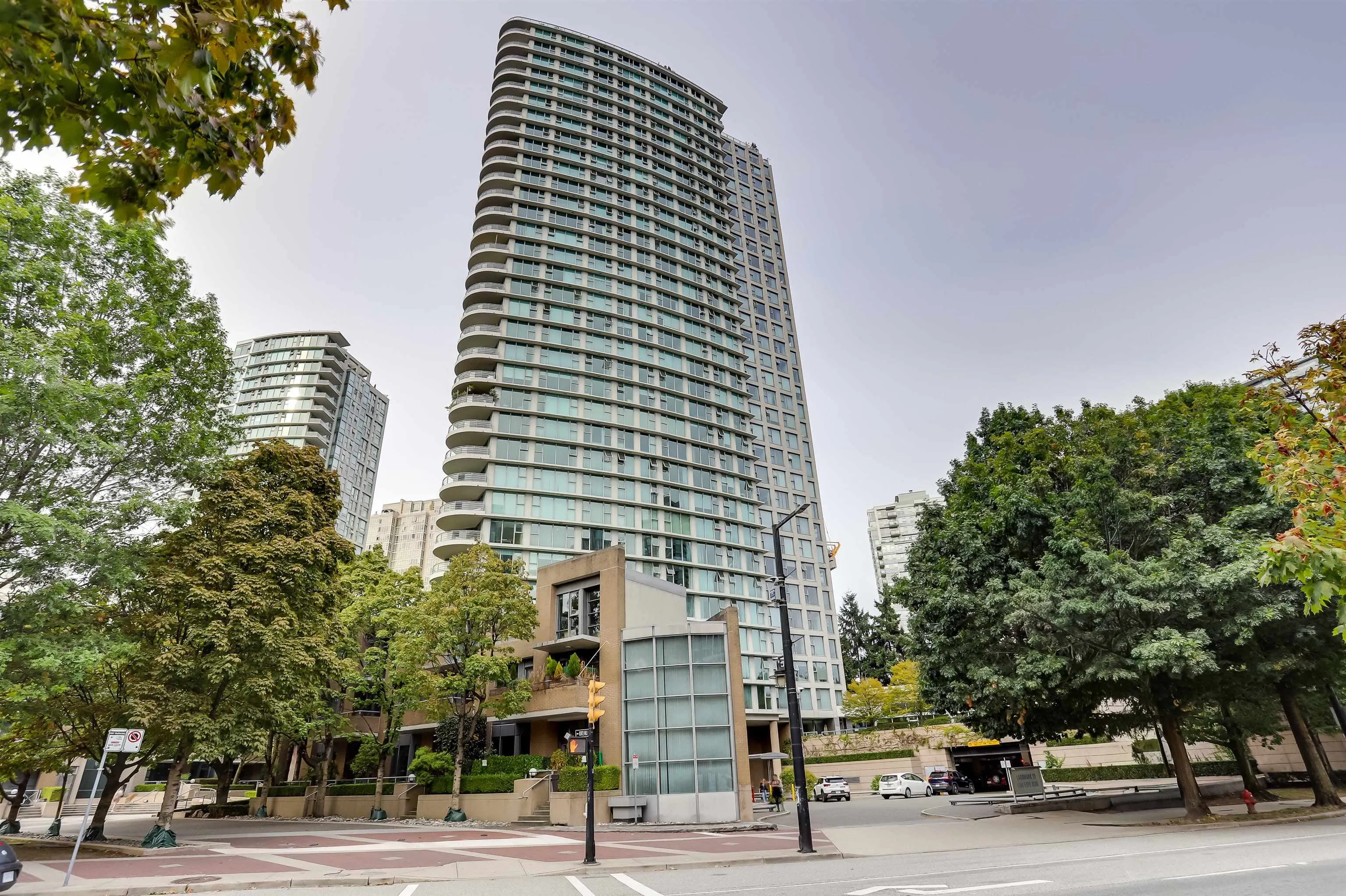 1009 Expo Boulevard #2008