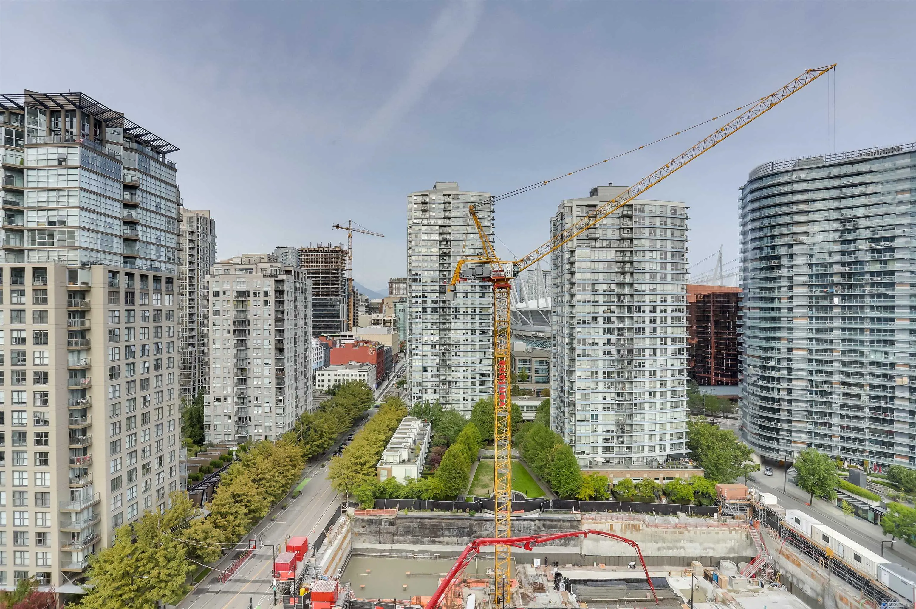 1009 Expo Boulevard #2008
