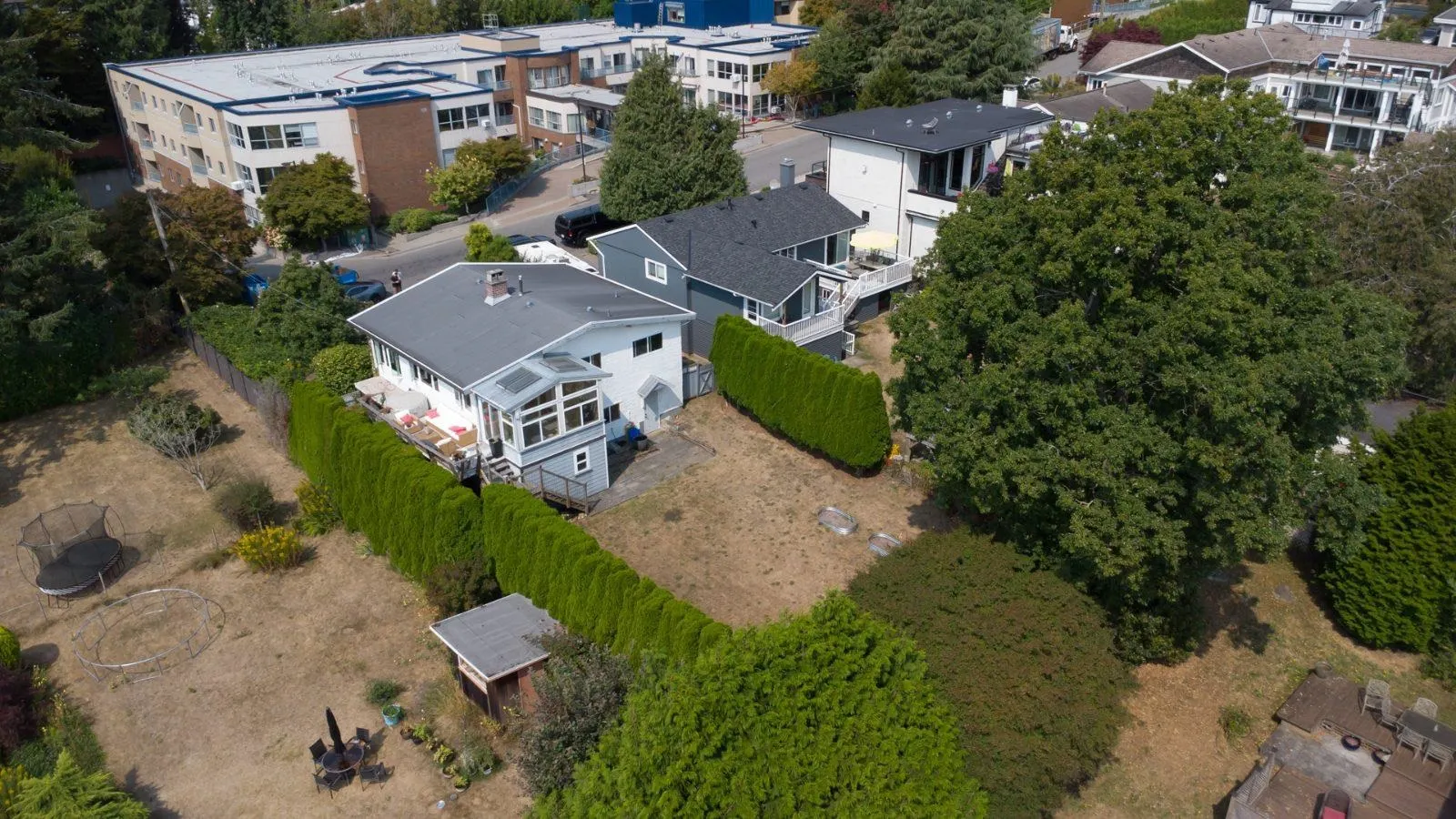 1130 Maple Street
