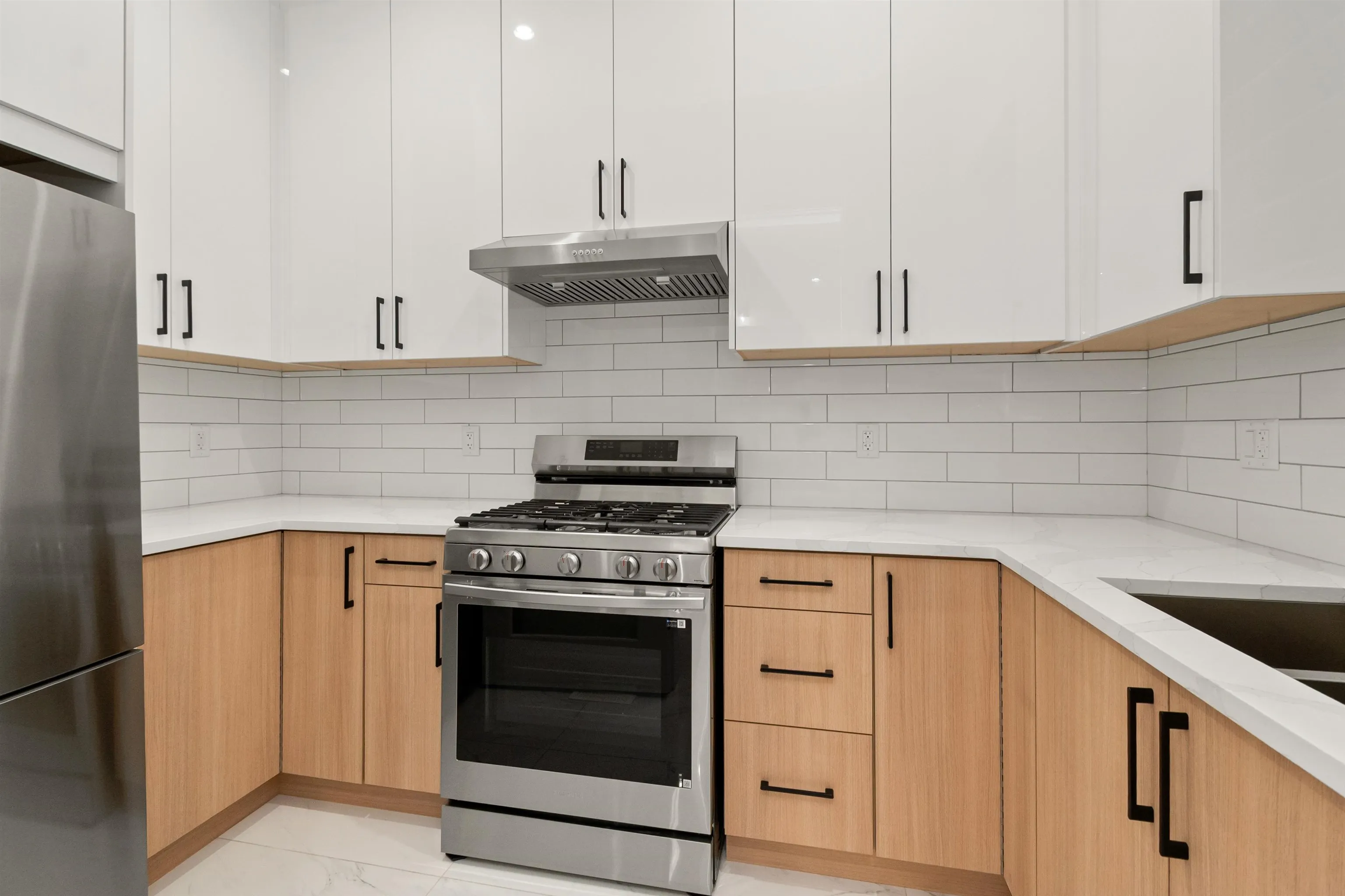 2612 Terminal Court