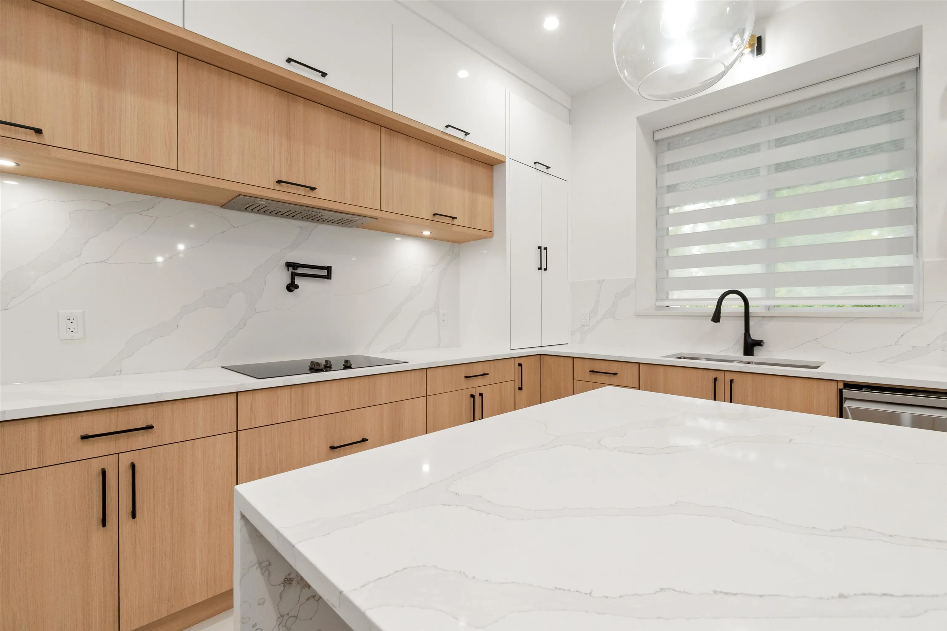 2612 Terminal Court