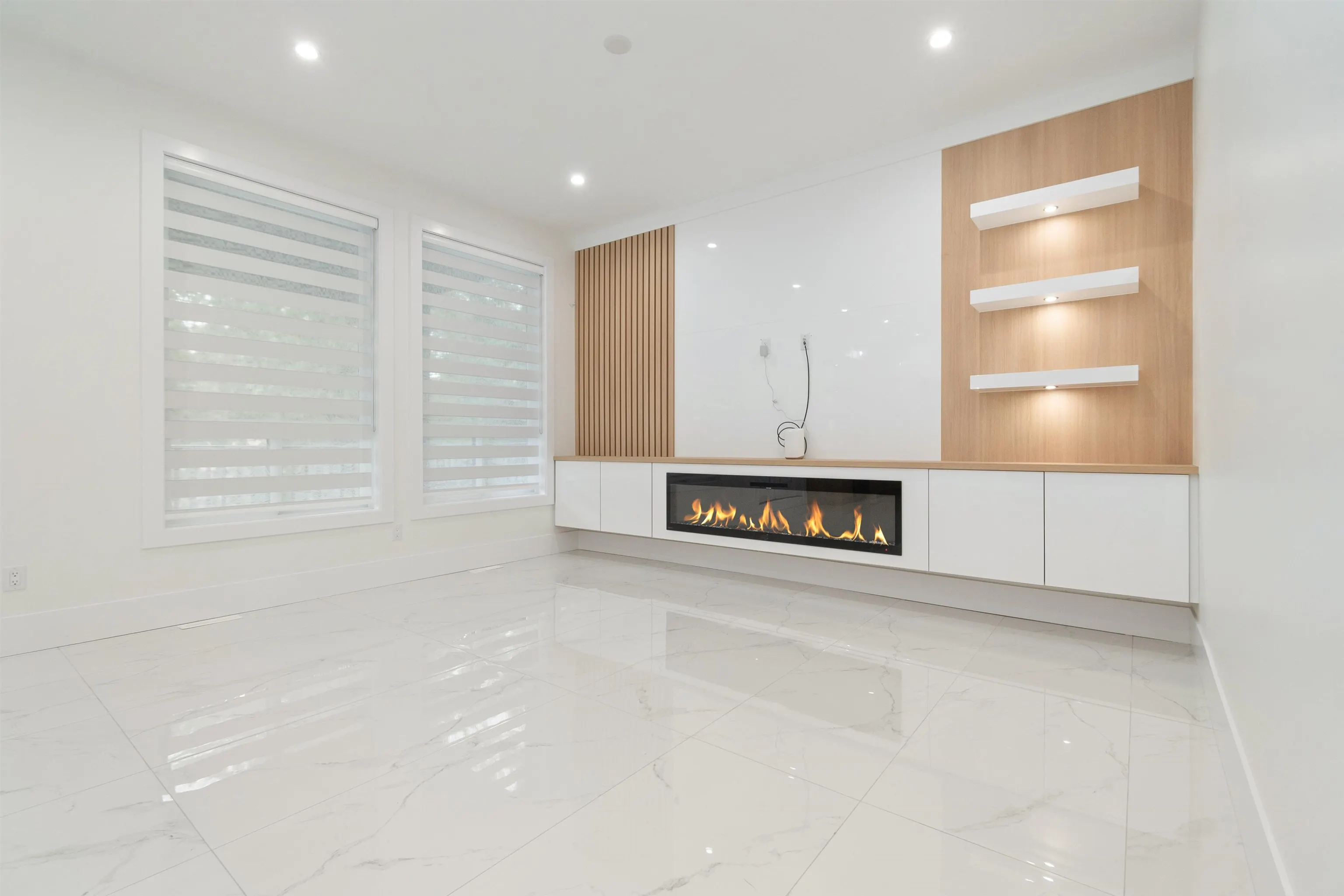2612 Terminal Court