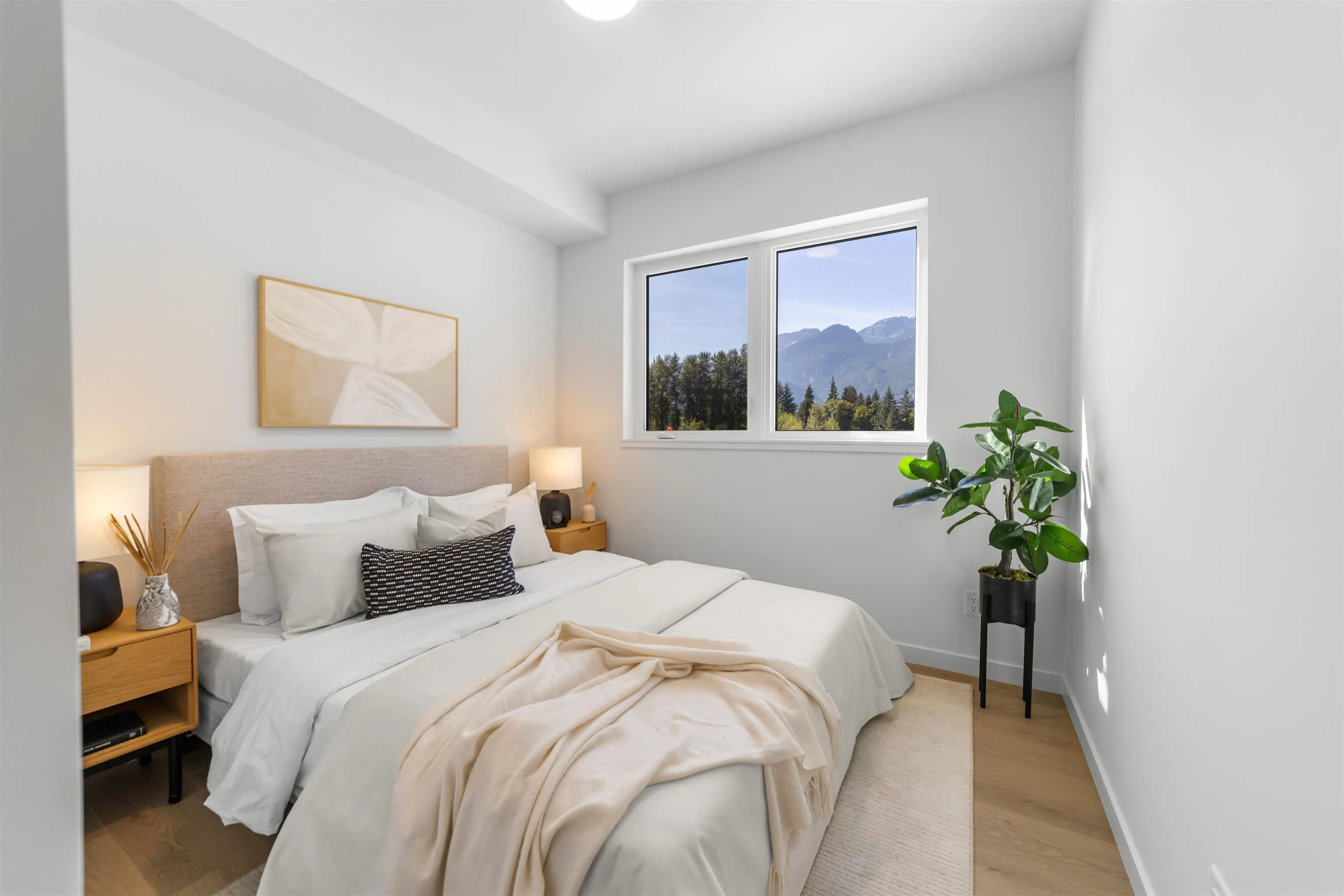 1055 Raven Drive #202
