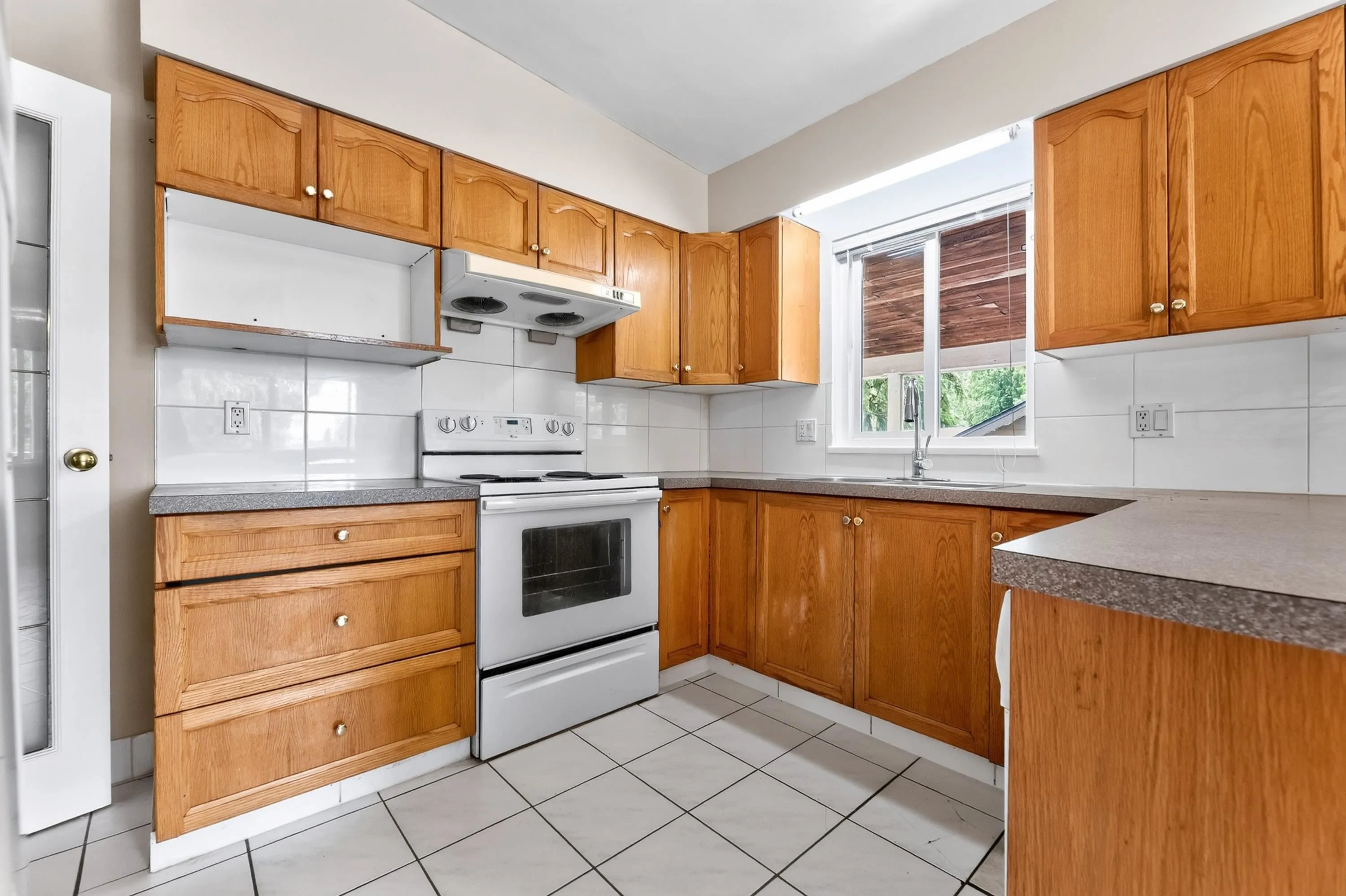 469 Laurentian Crescent